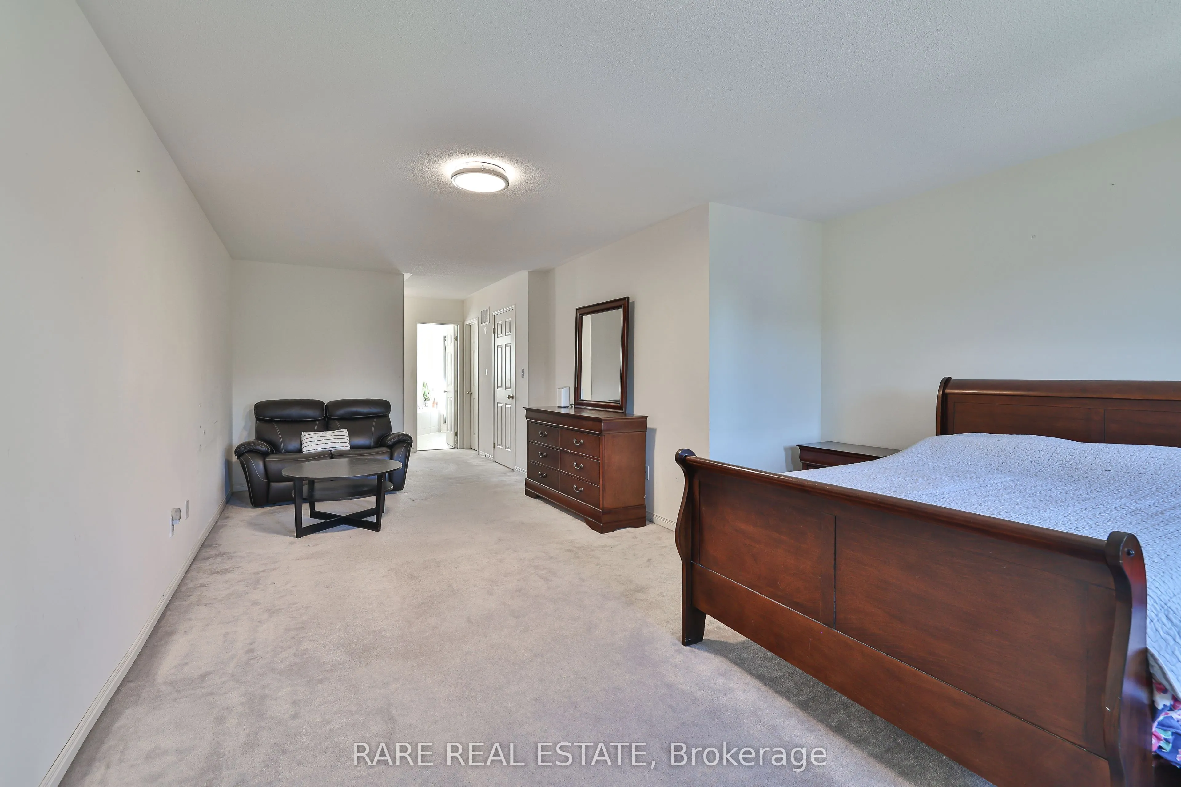 34 Judy Sgro Avenue