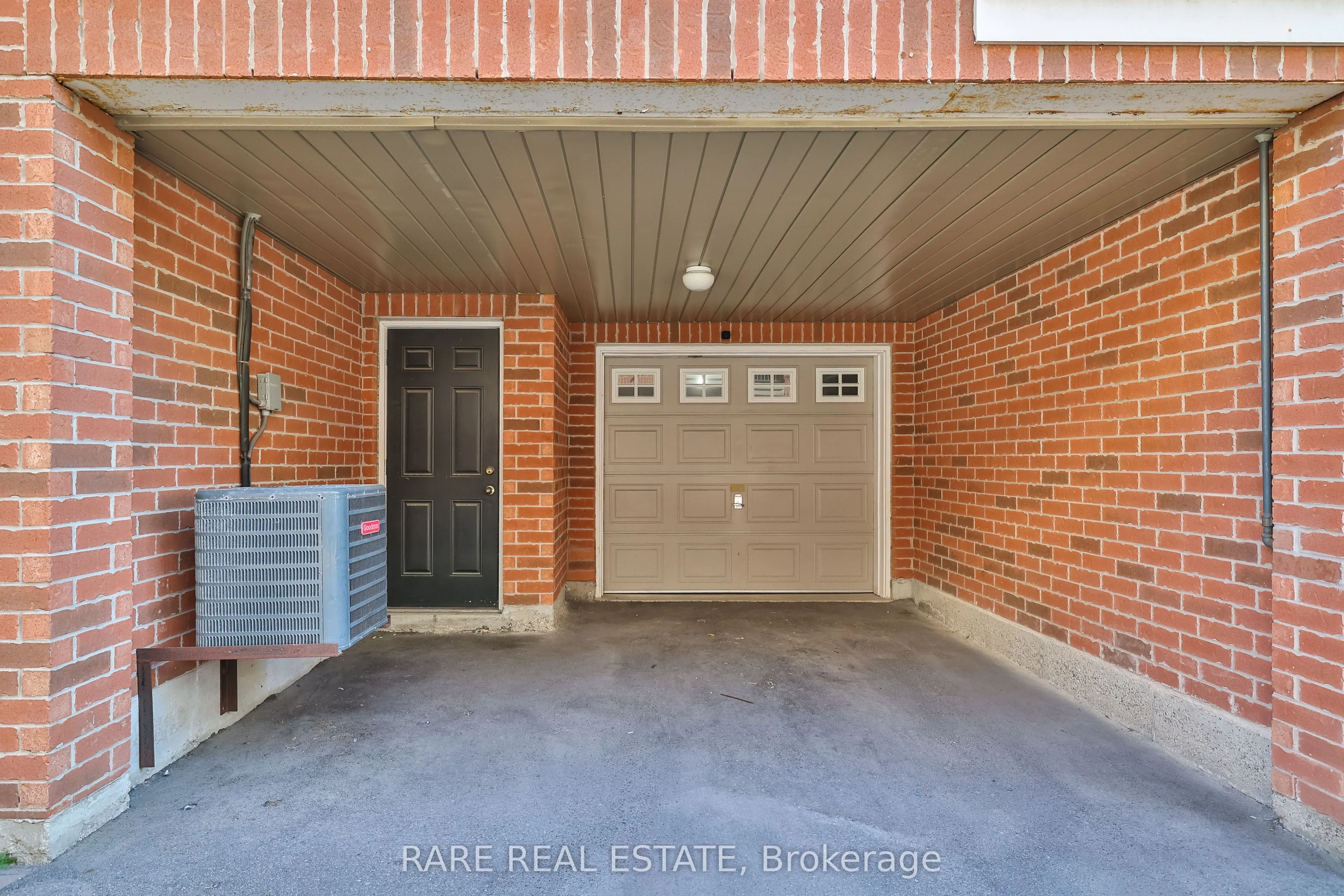 34 Judy Sgro Avenue