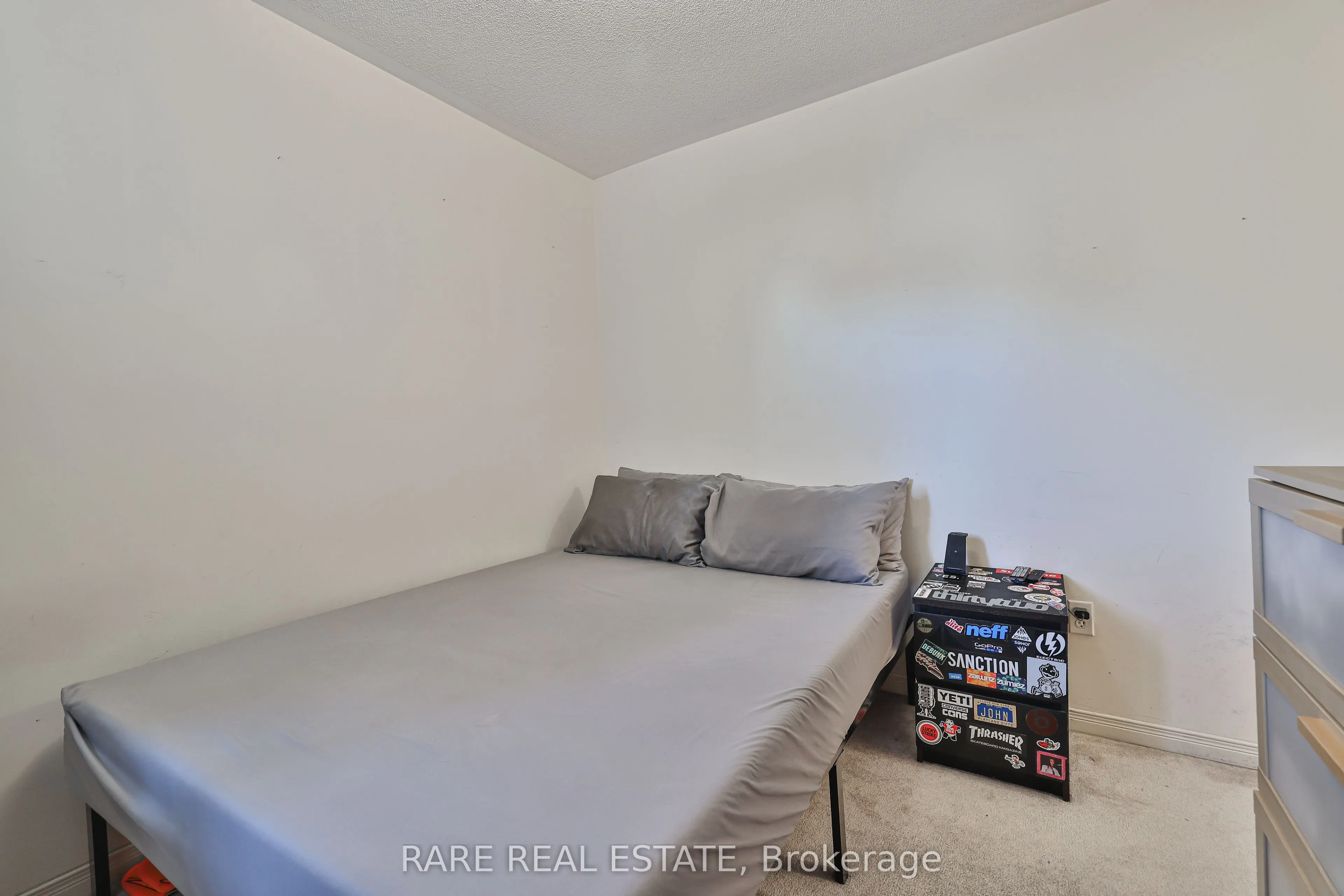 34 Judy Sgro Avenue
