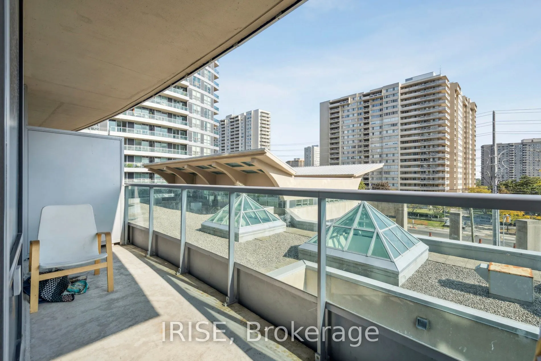 33 Elm Drive, #411