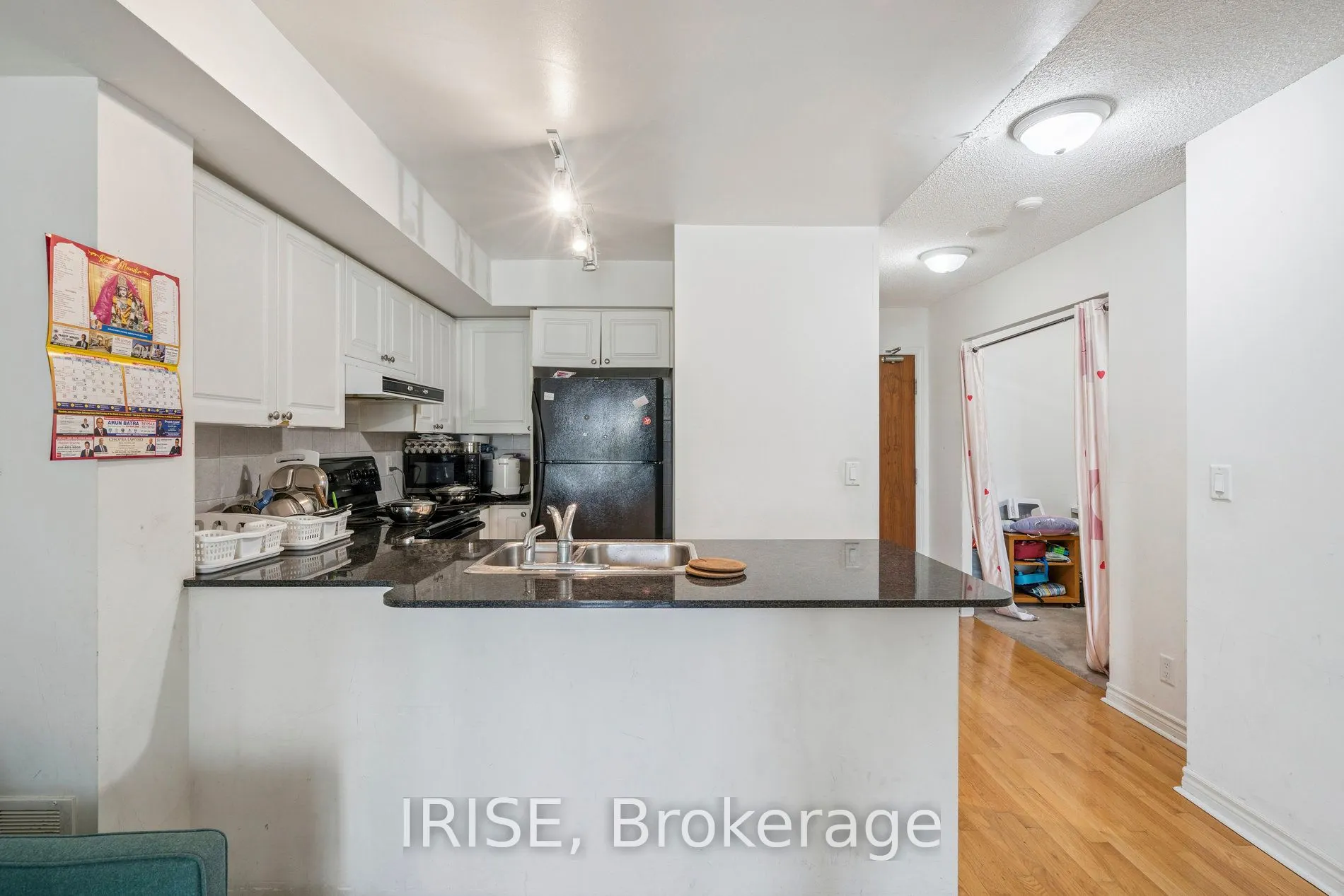 33 Elm Drive, #411