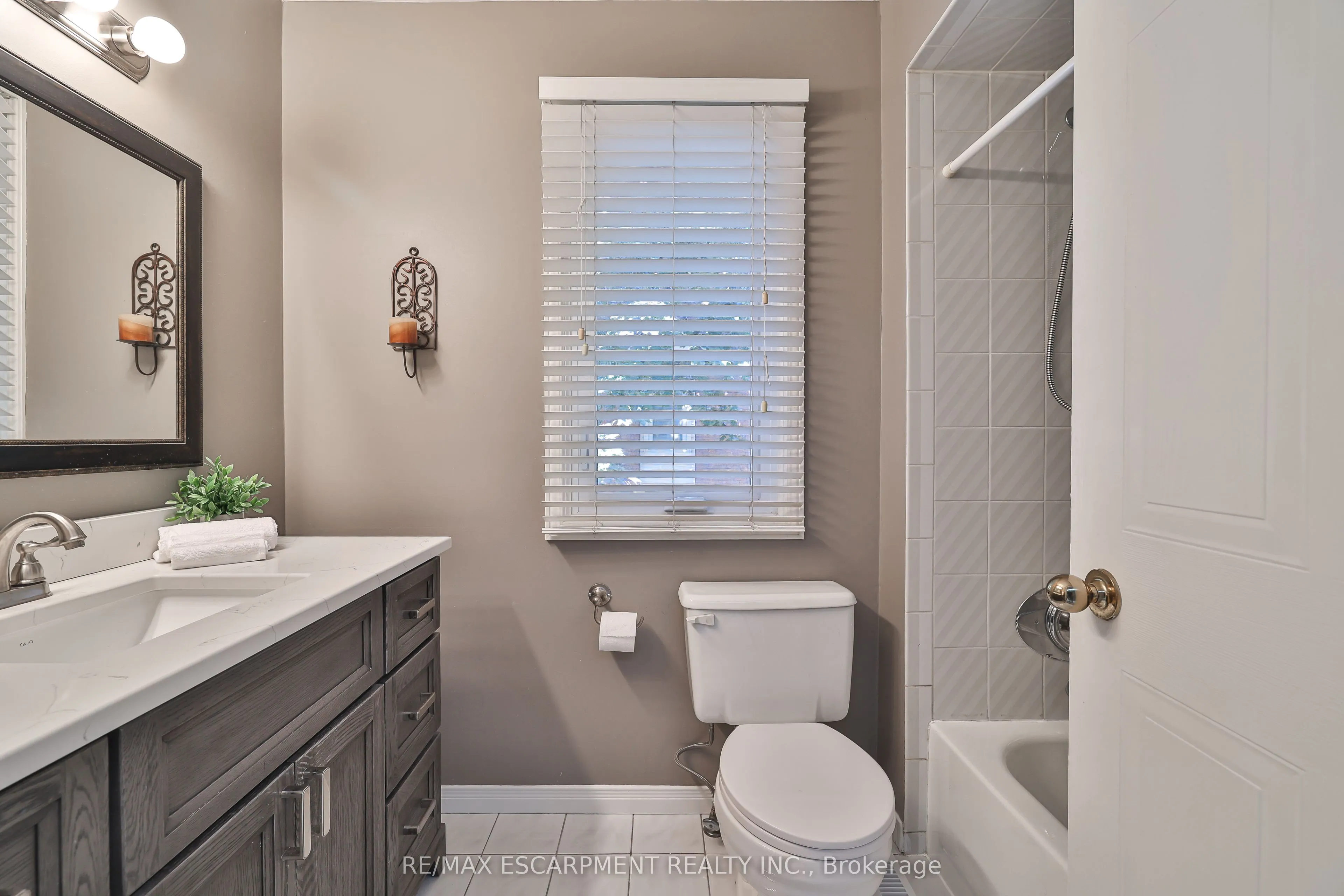 895 MAPLE Avenue, #132