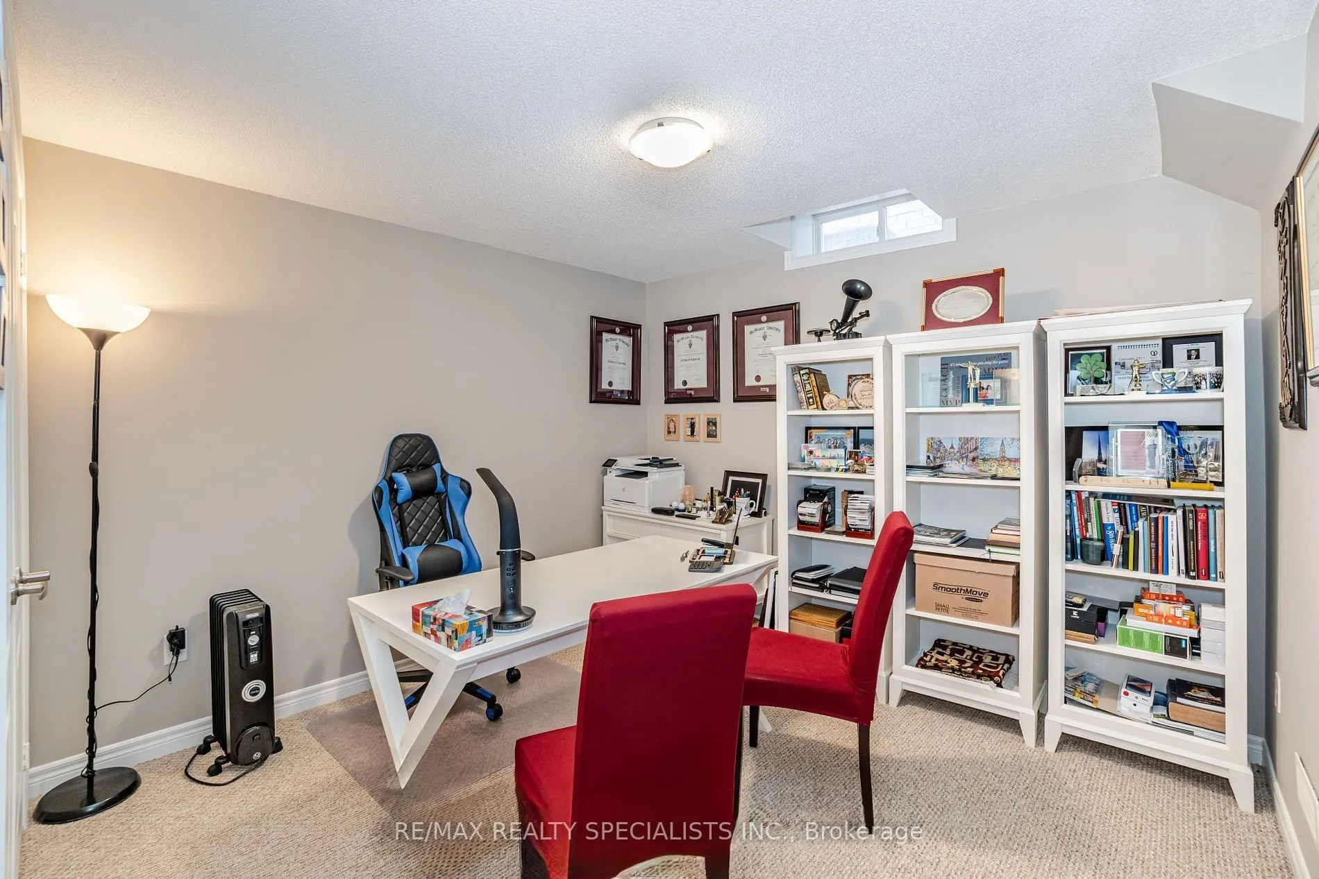 3105 Countess Crescent