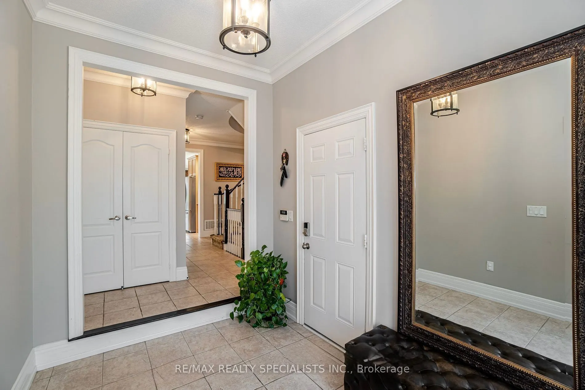 3105 Countess Crescent