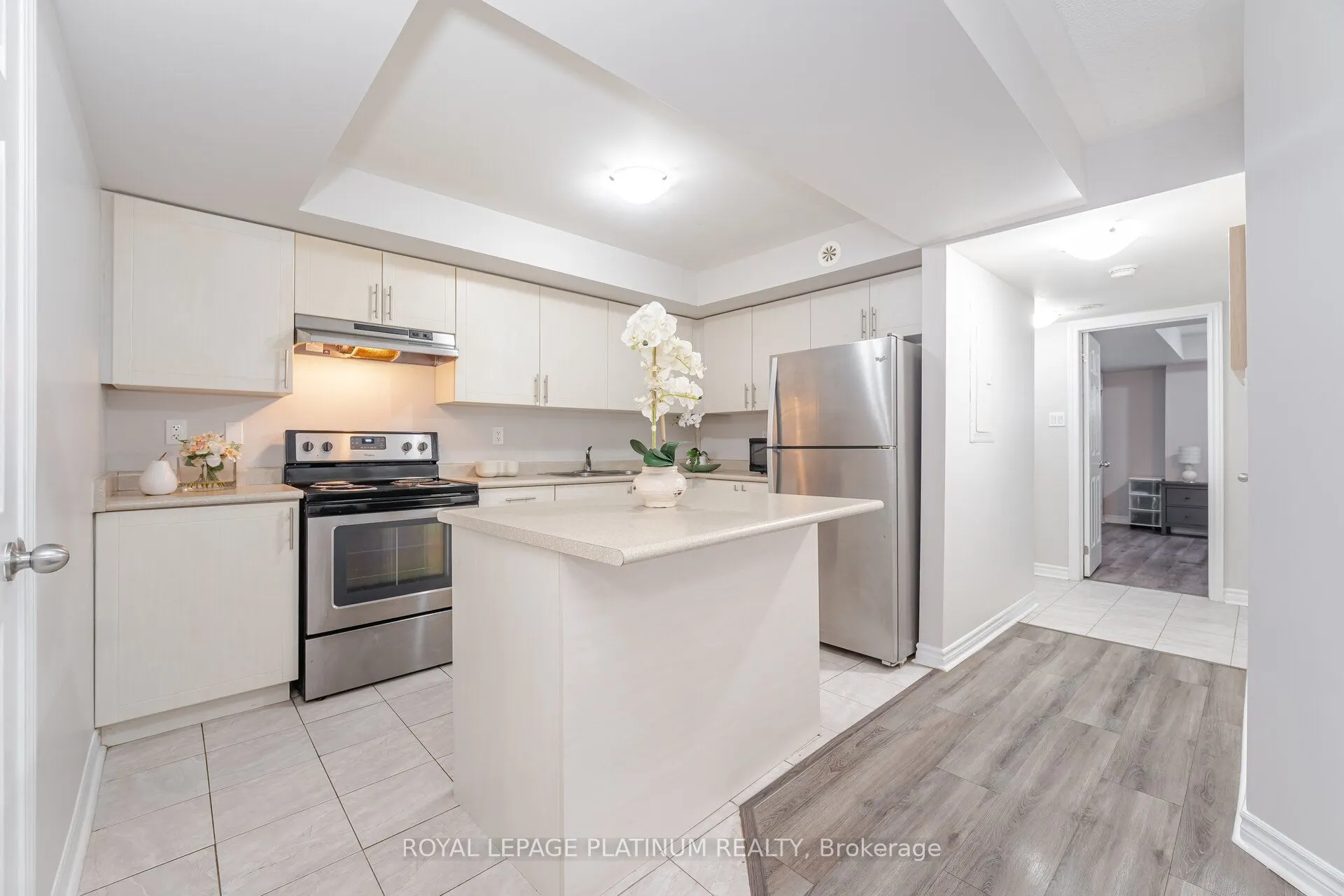 2420 Baronwood Drive, #9-01