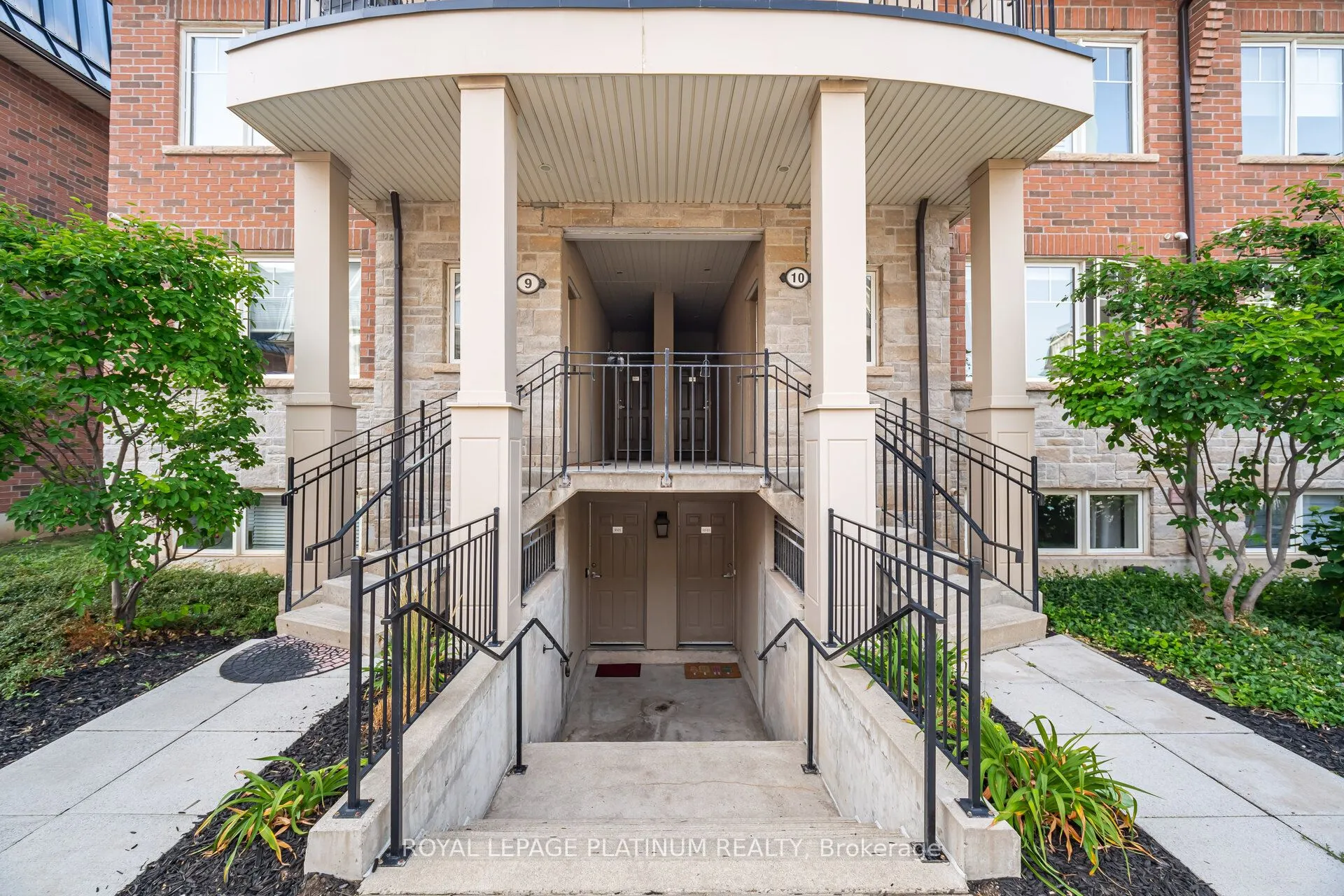2420 Baronwood Drive, #9-01