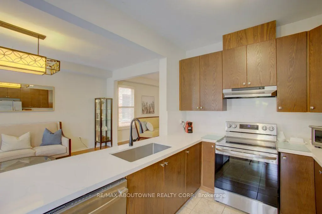 773 Shanks Heights