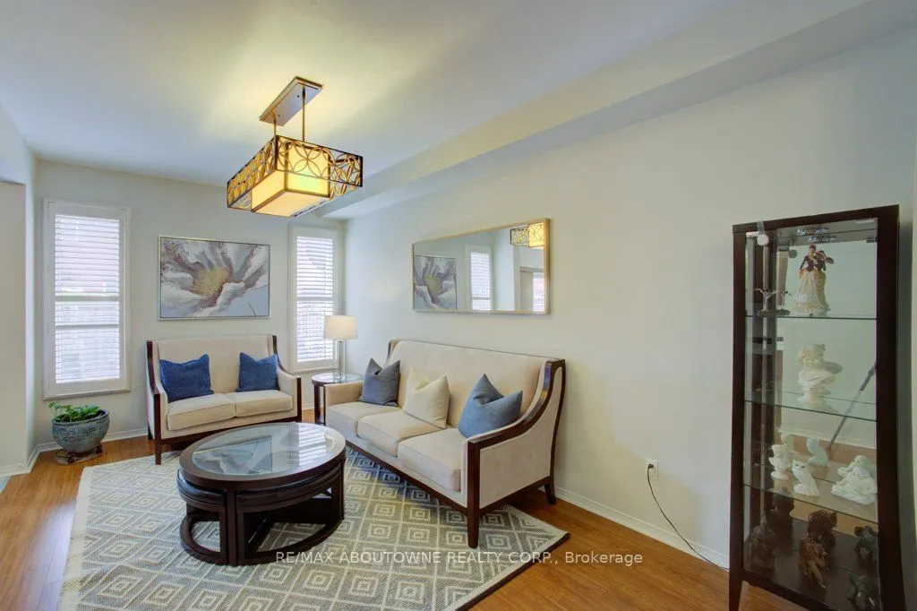 773 Shanks Heights