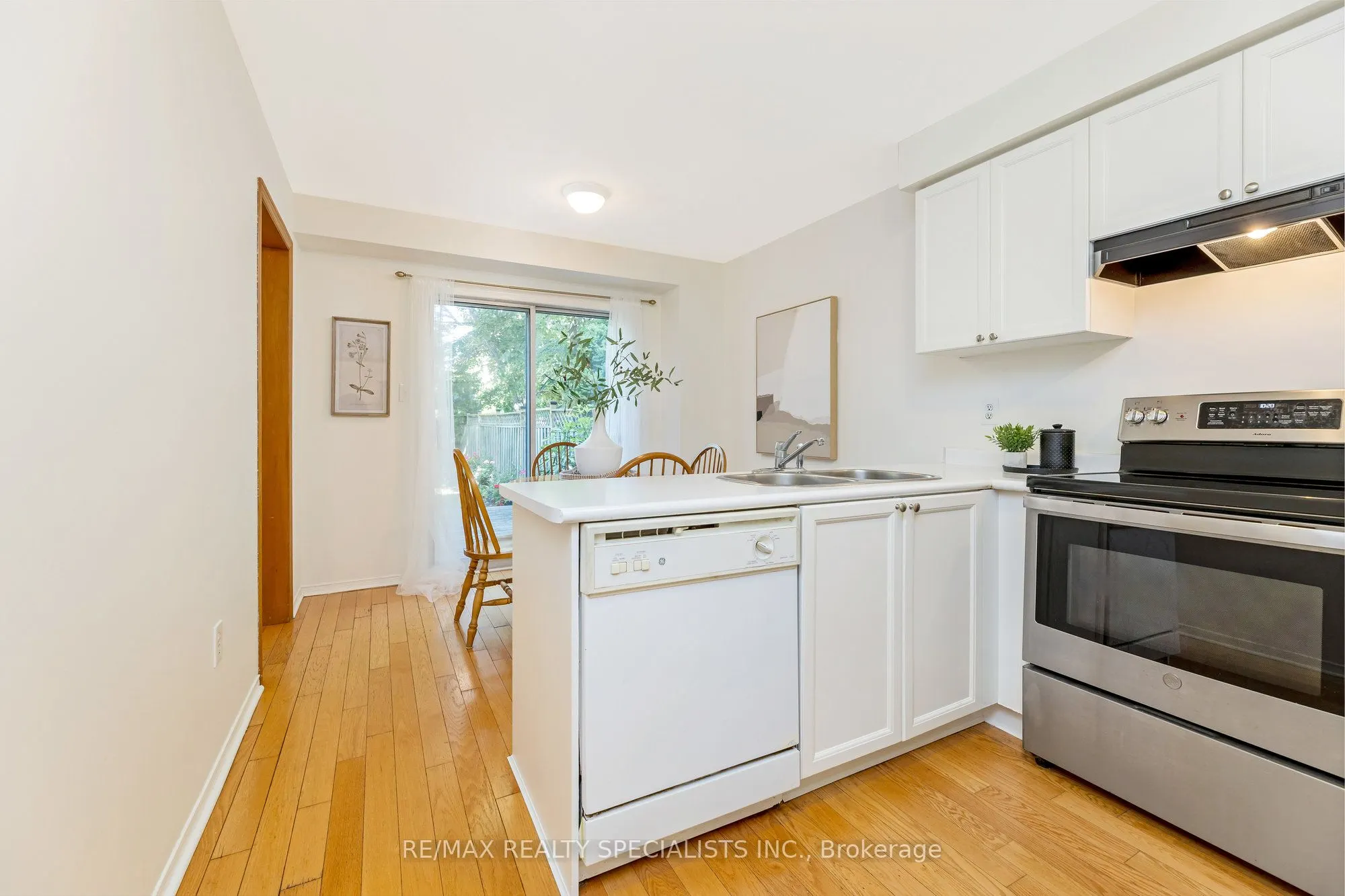 421 Levanna Lane