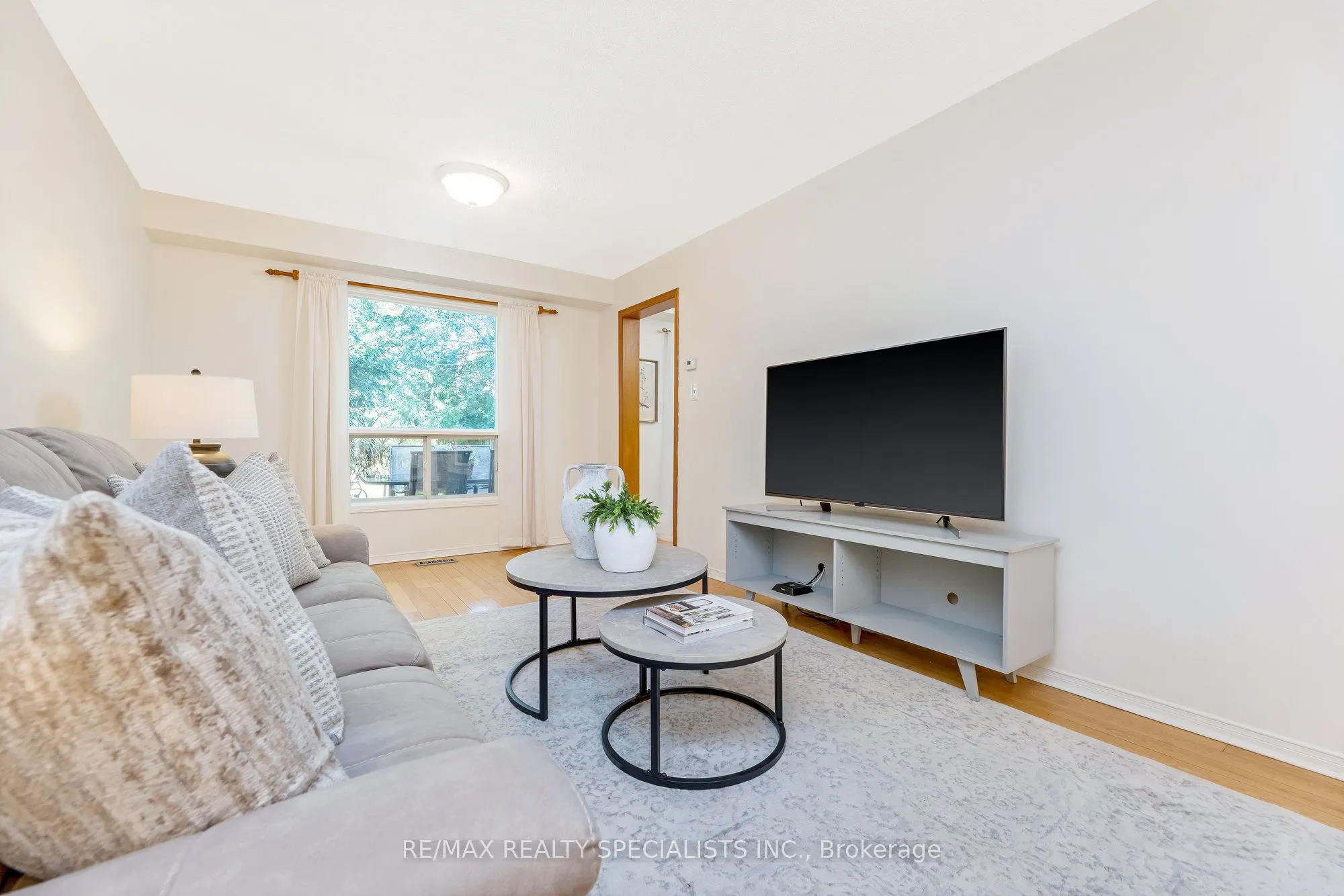 421 Levanna Lane
