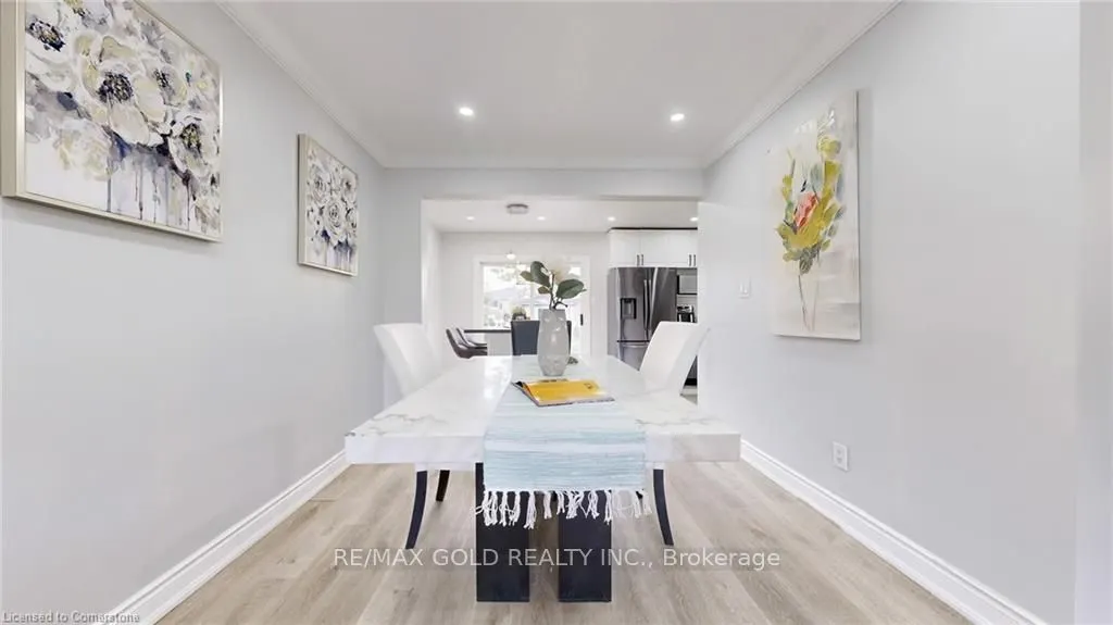28 Navenby Crescent