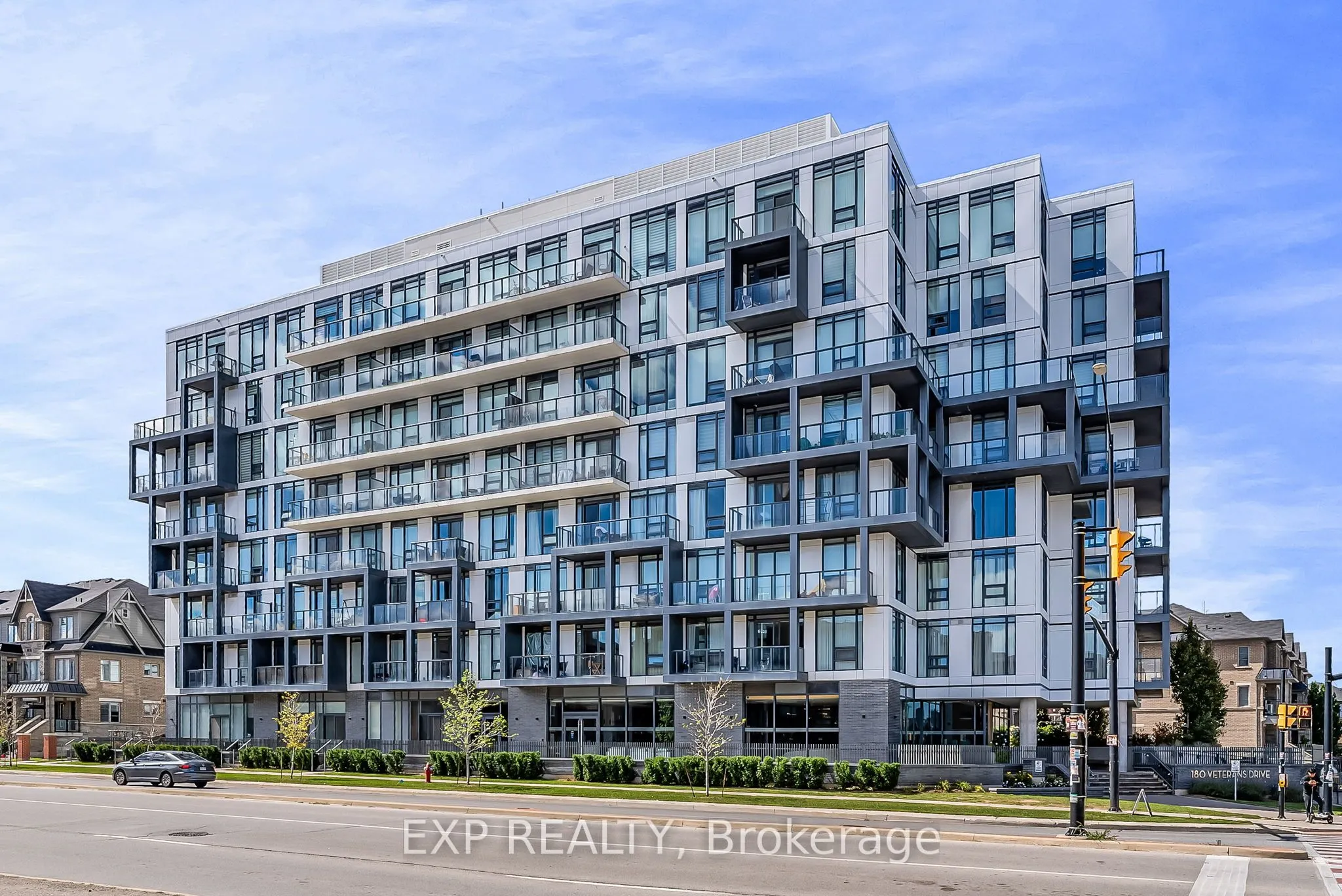 180 Veterans Drive, #207