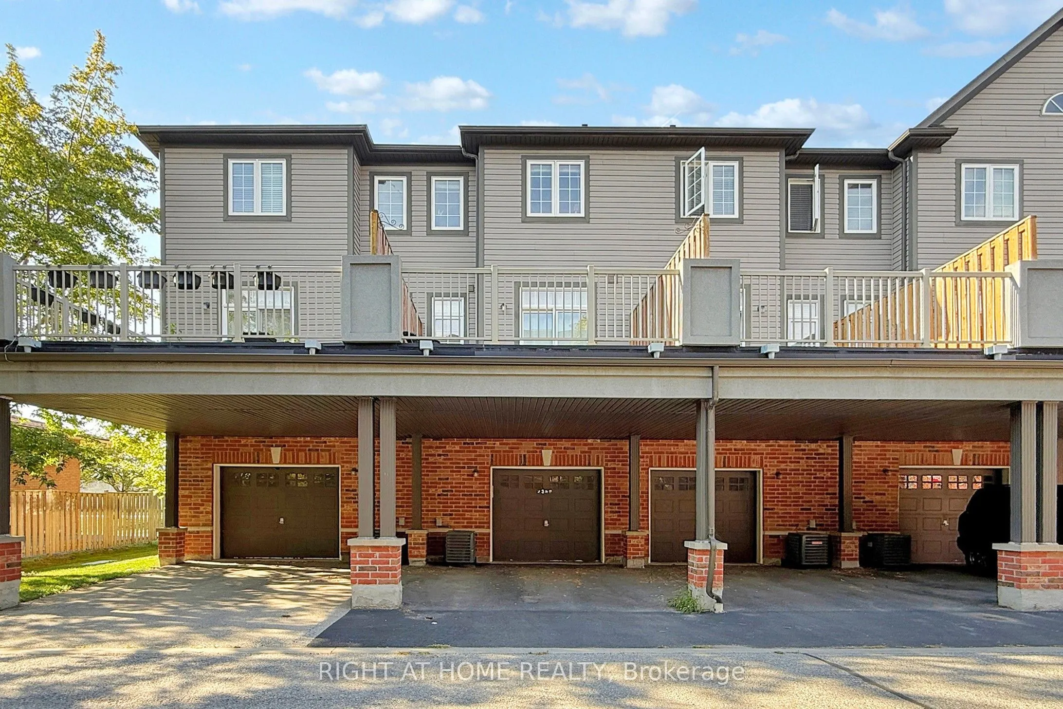 2359 Lepage Common