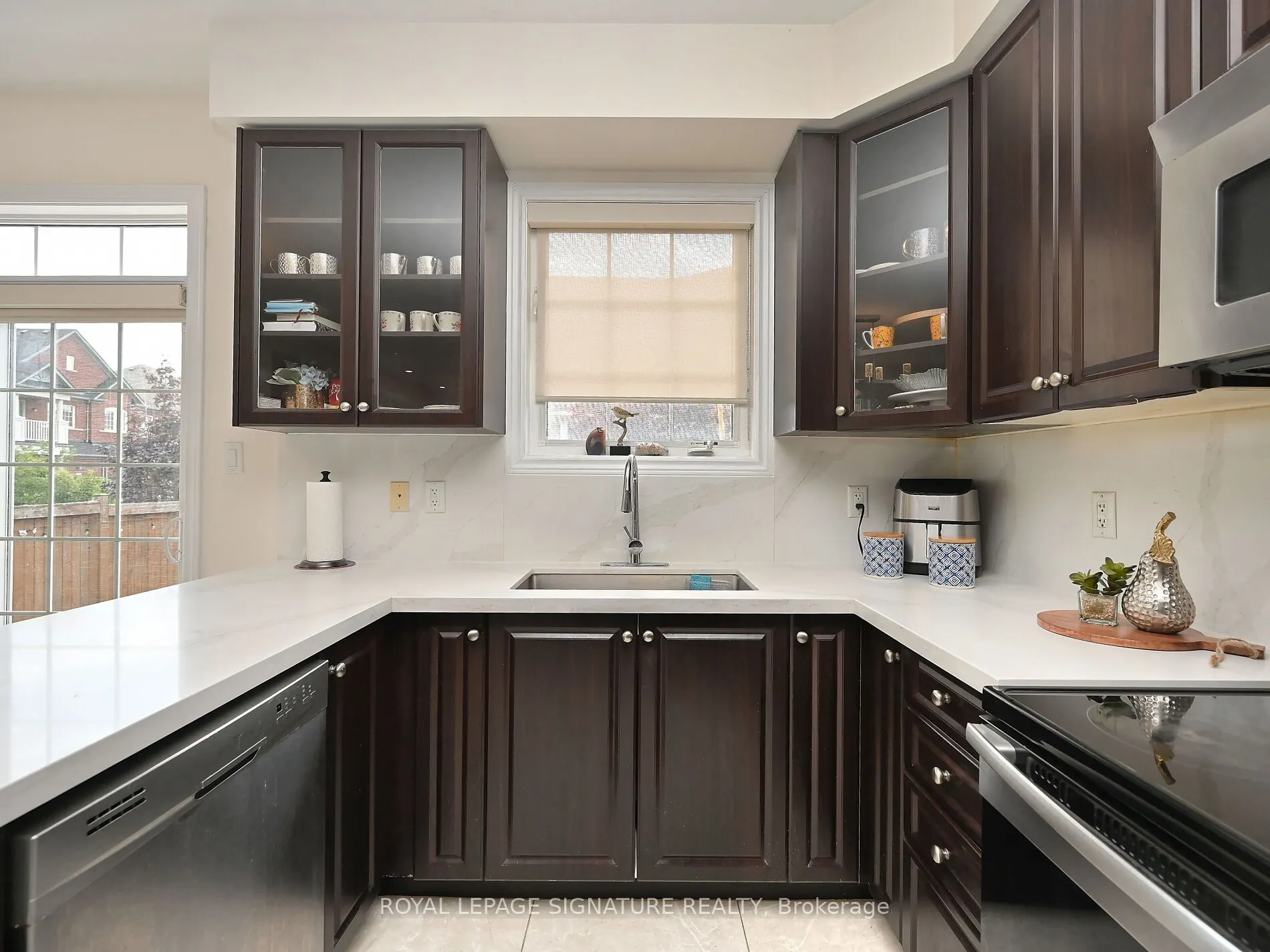 5523 Fudge Terrace