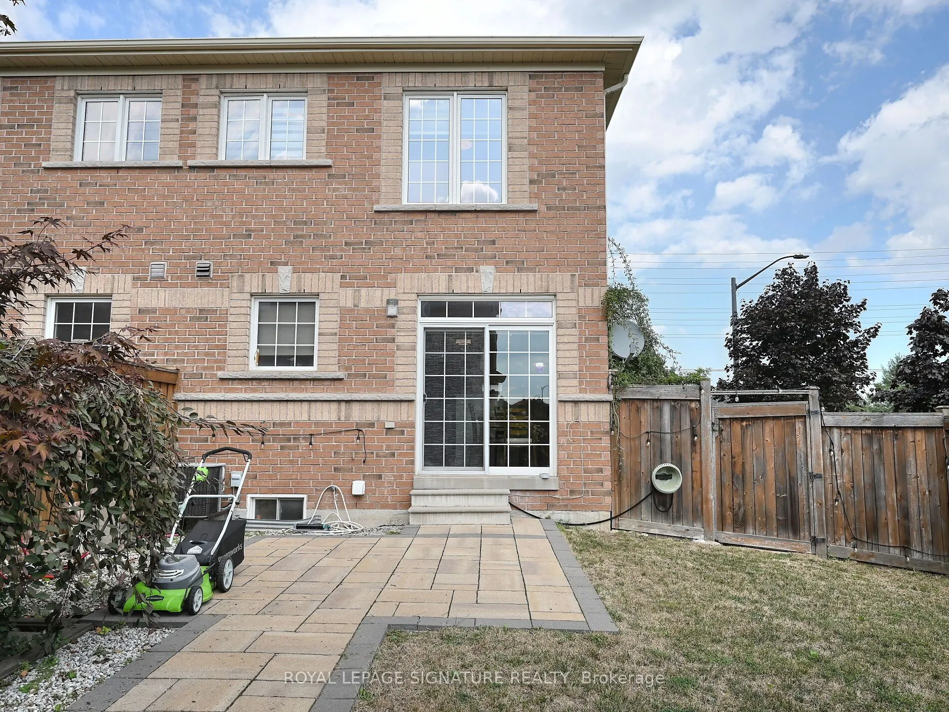 5523 Fudge Terrace