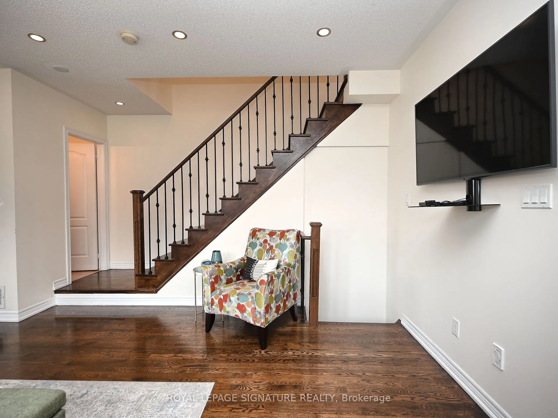5523 Fudge Terrace