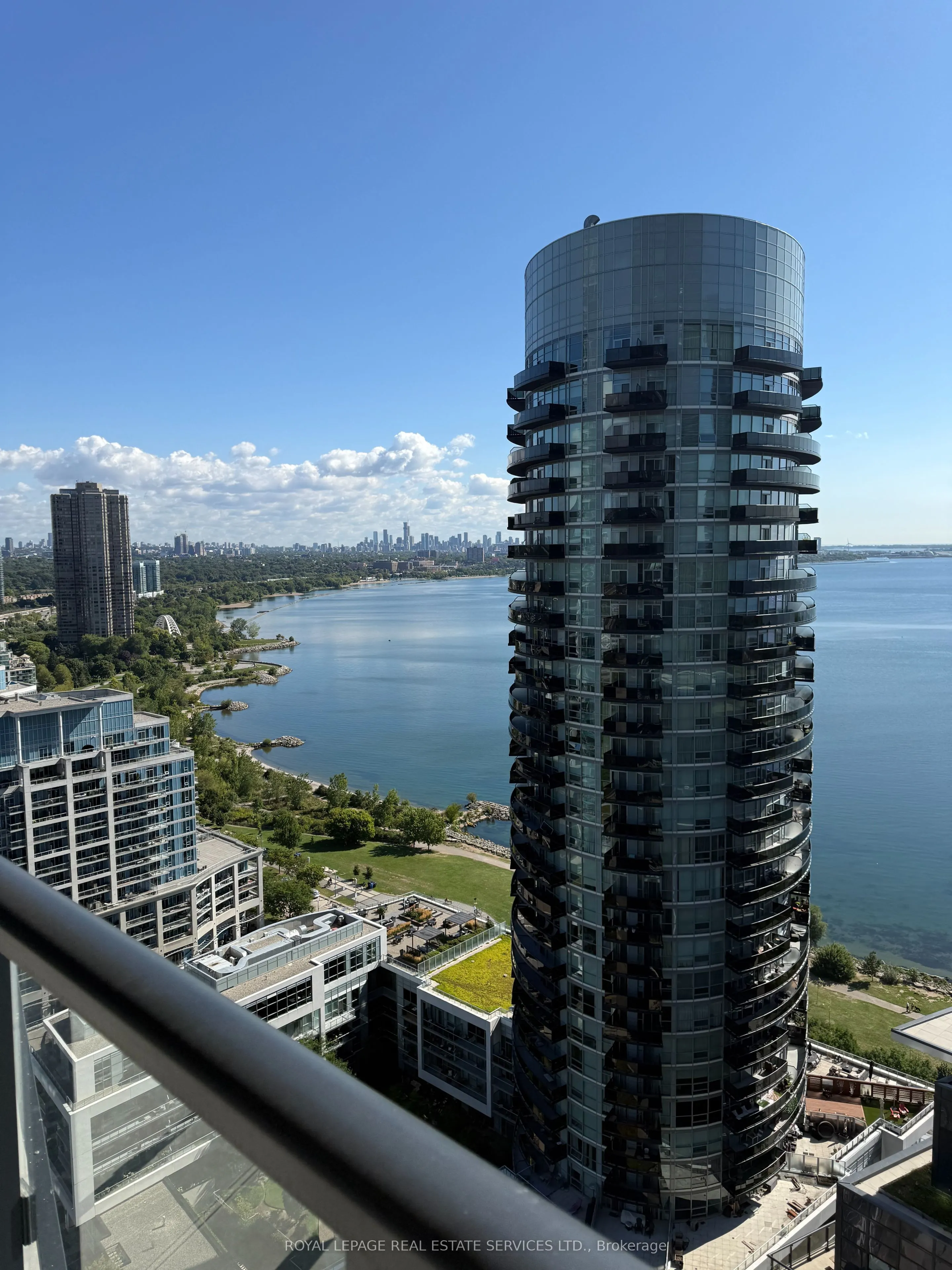 38 Annie Craig Drive, #2703