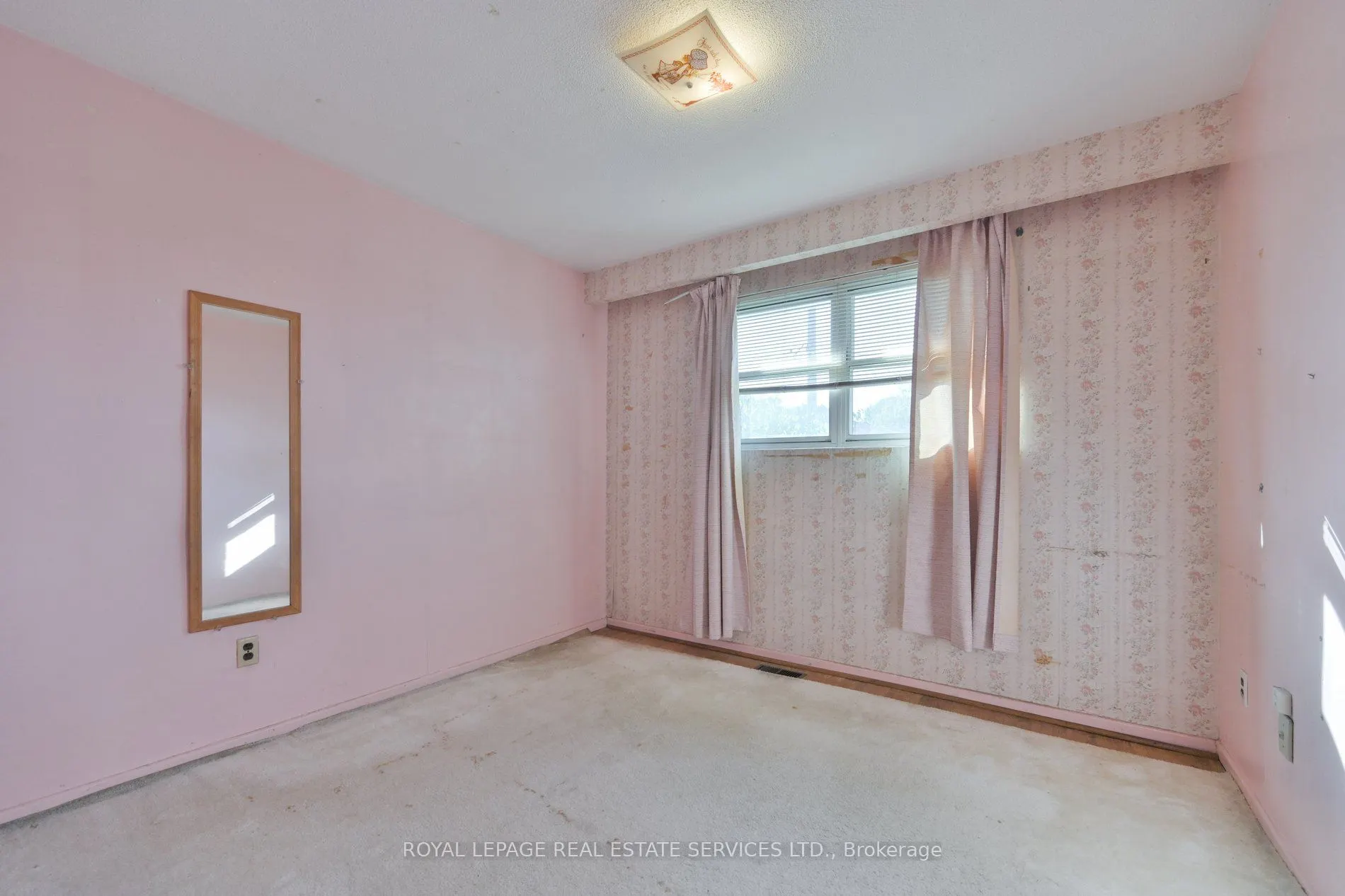 18 Torrington Drive