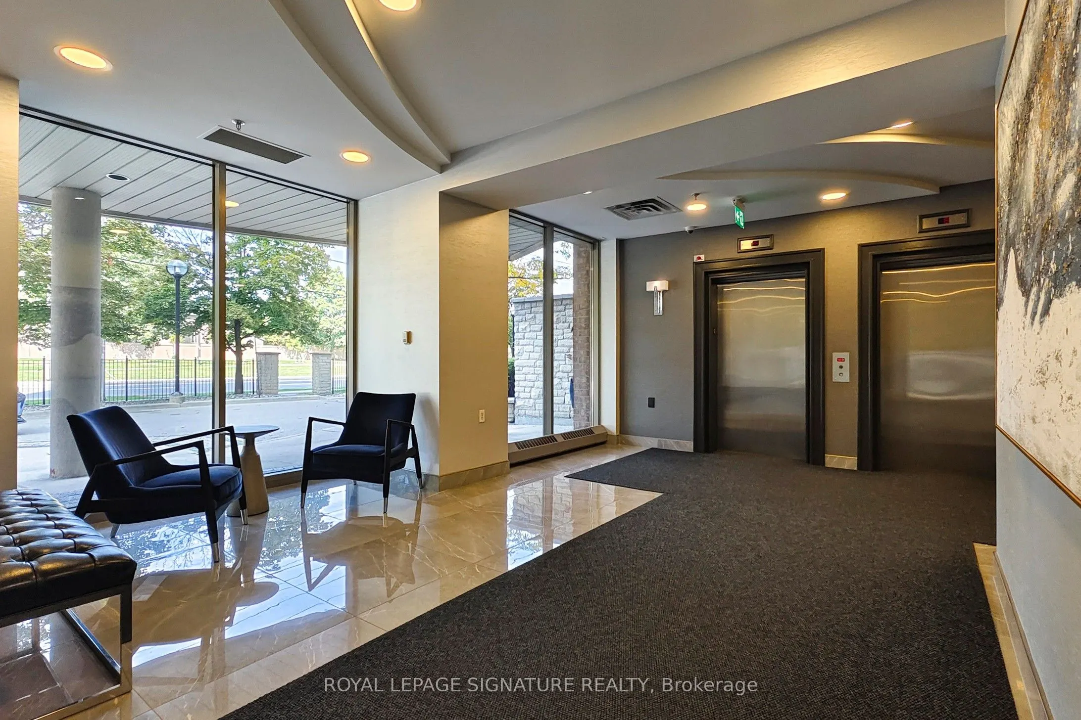 200 Burnhamthorpe Road E, #804