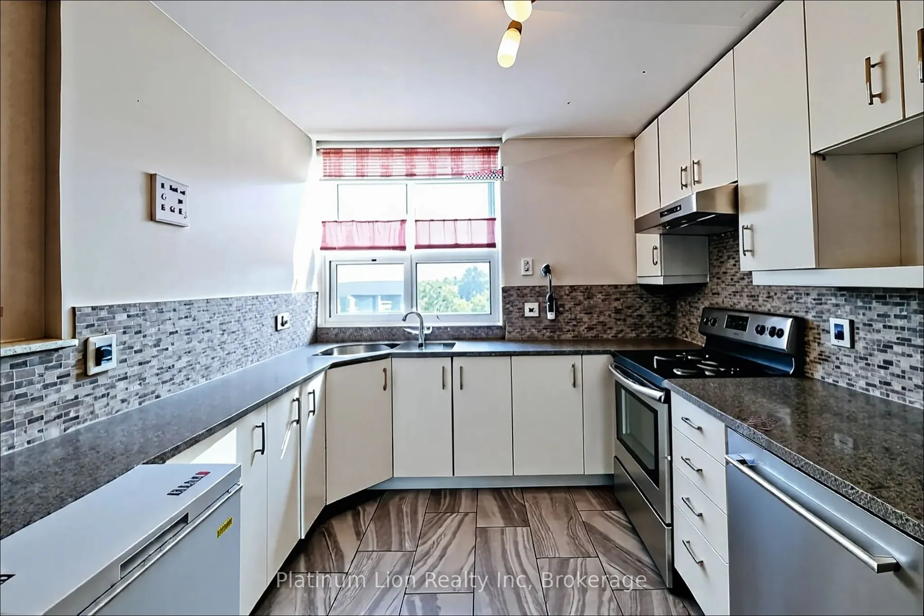 700 Dynes Road, #707