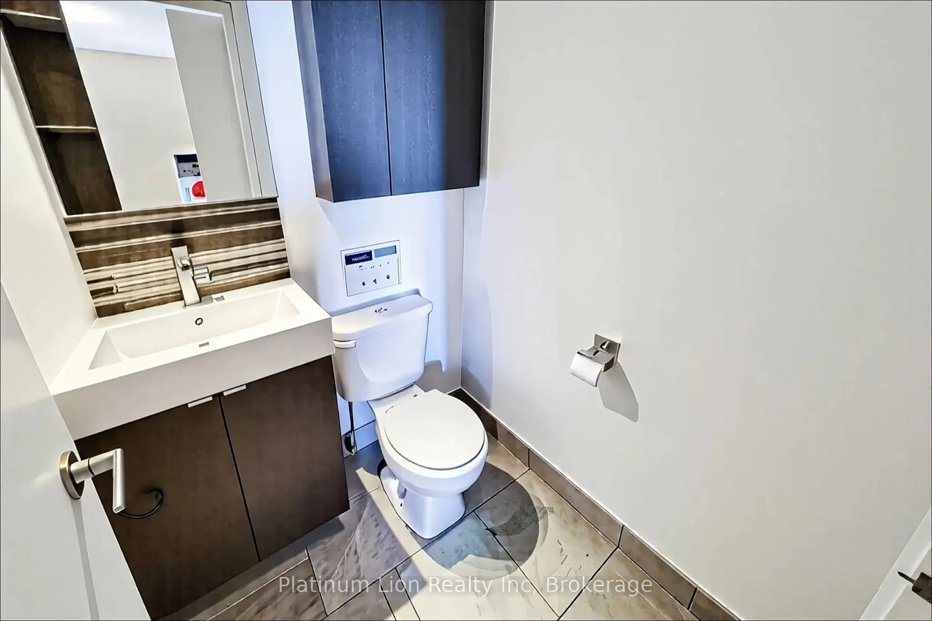 700 Dynes Road, #707