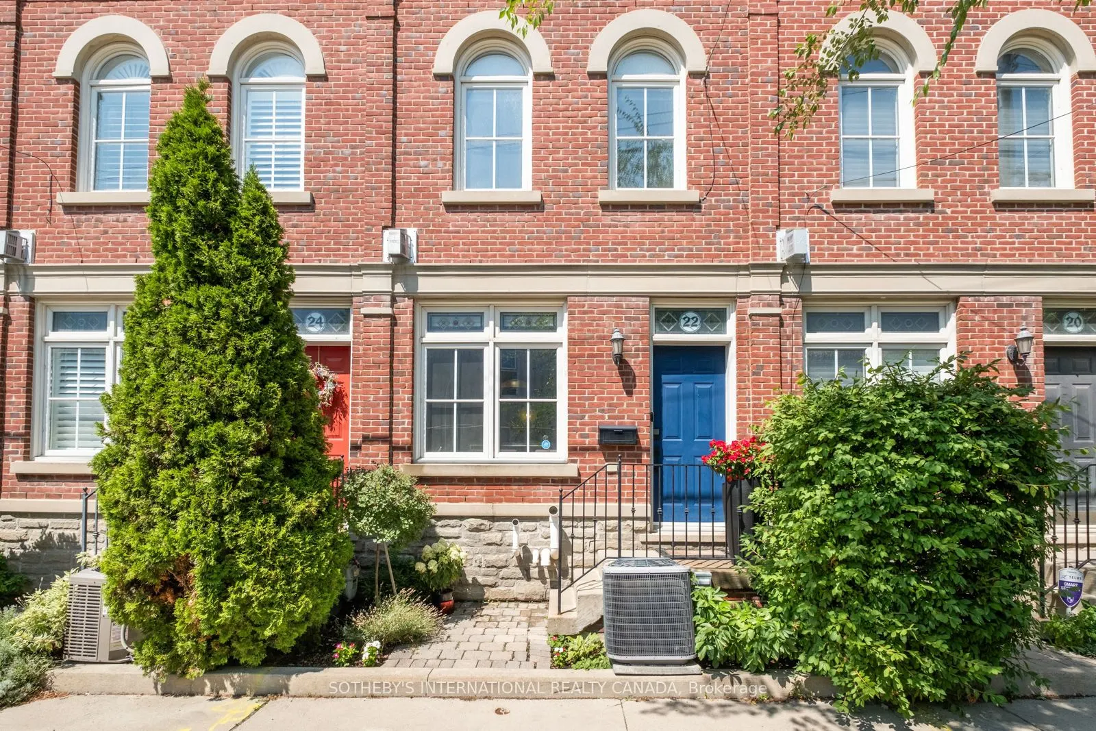 22 St. Raymond Heights