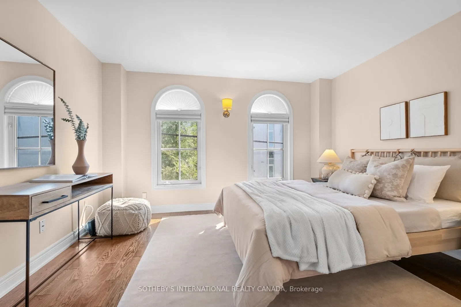 22 St. Raymond Heights