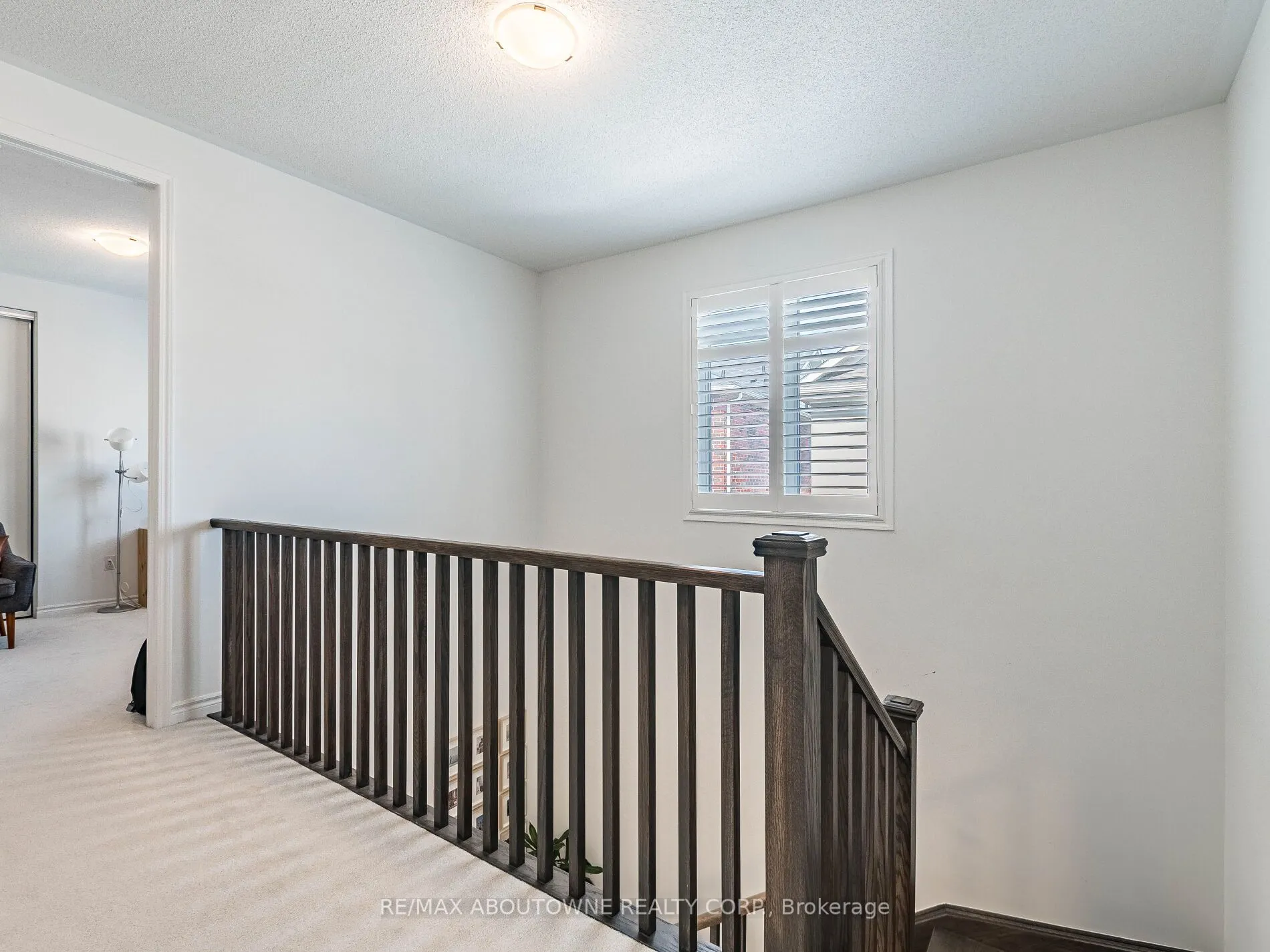664 Aspen Terrace