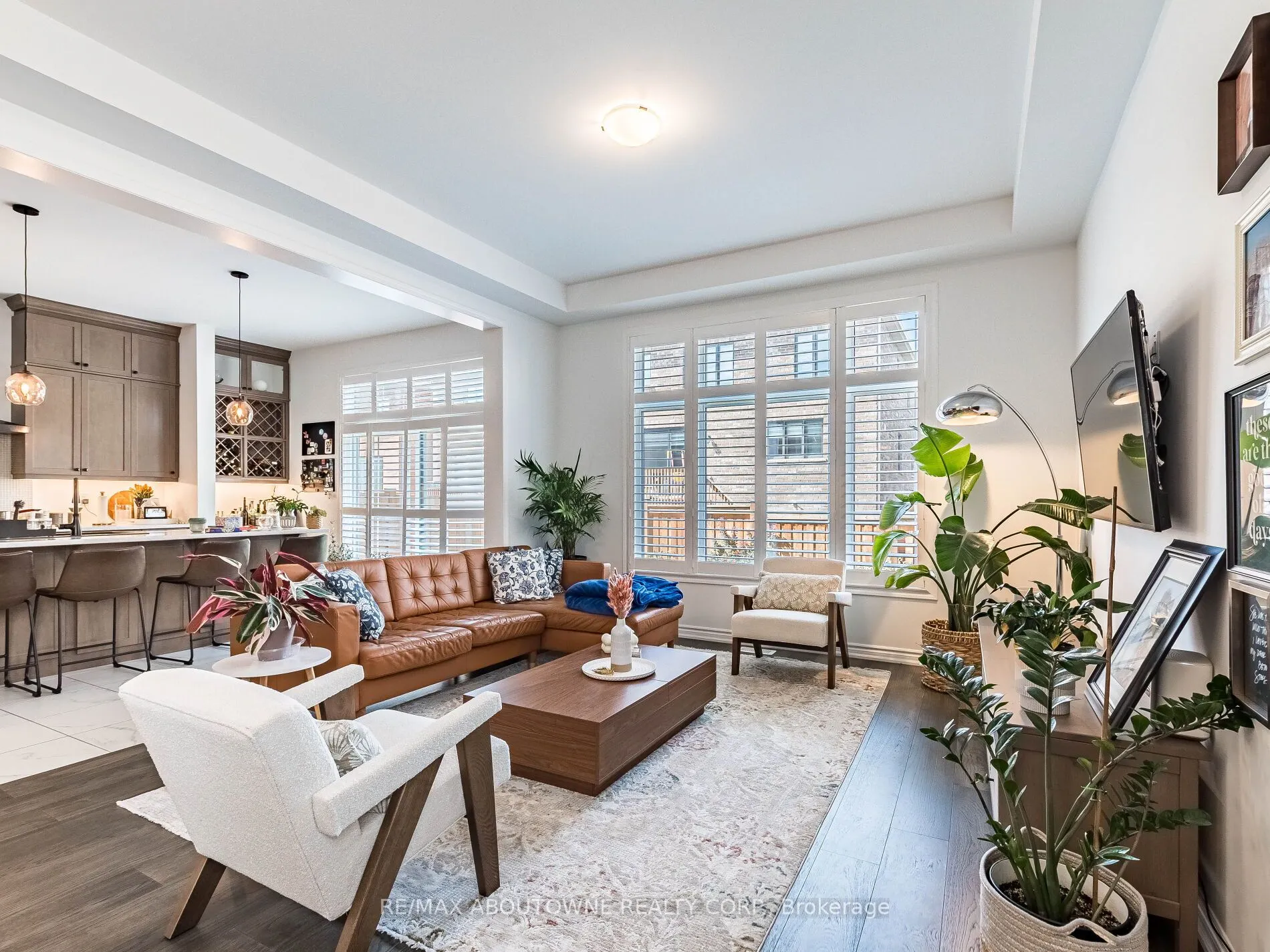 664 Aspen Terrace