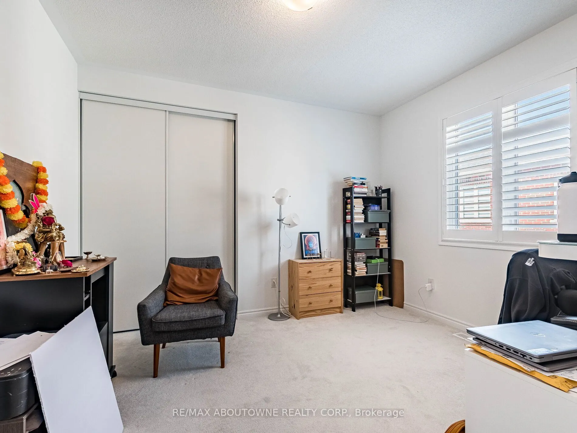 664 Aspen Terrace