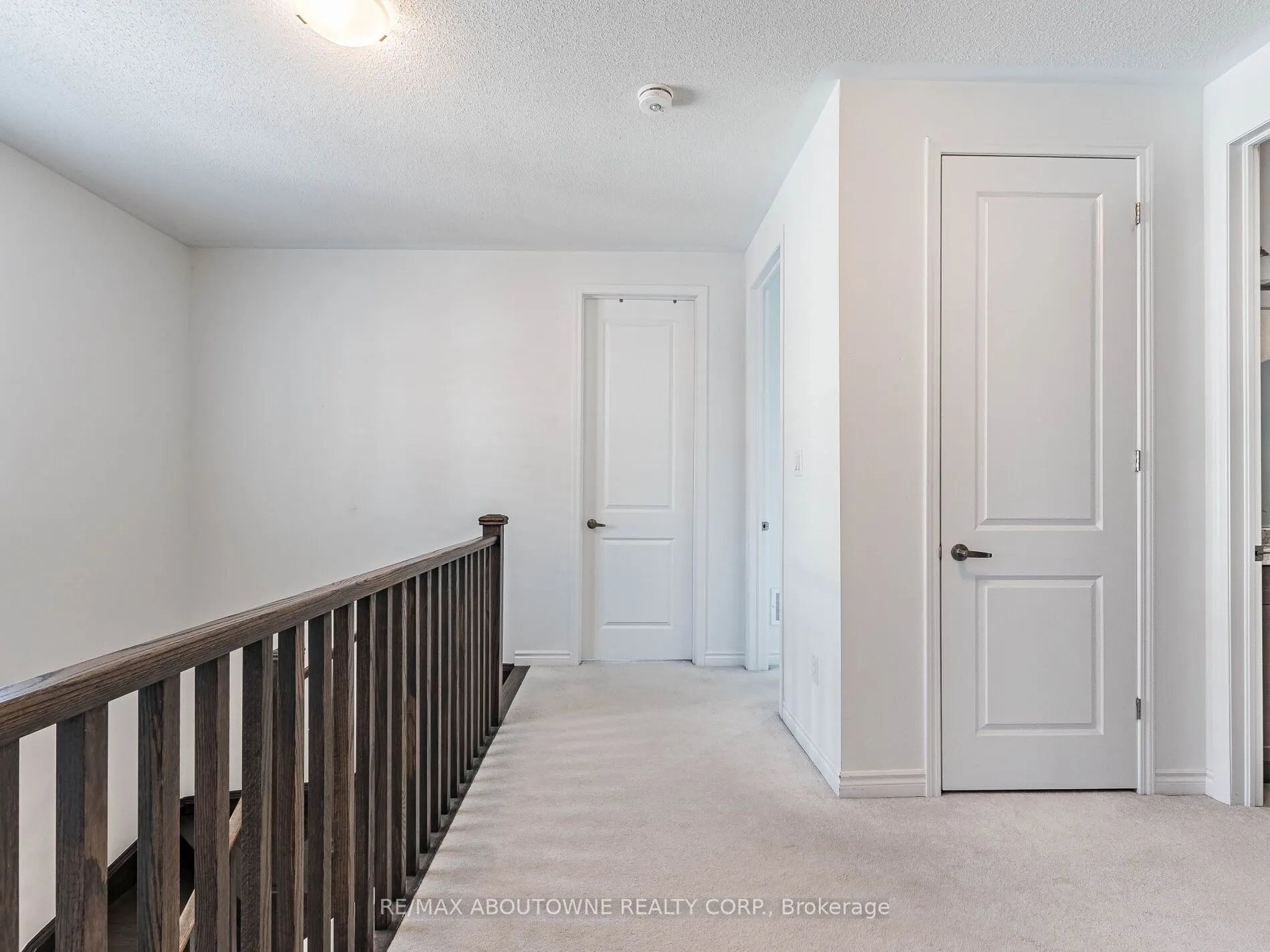 664 Aspen Terrace