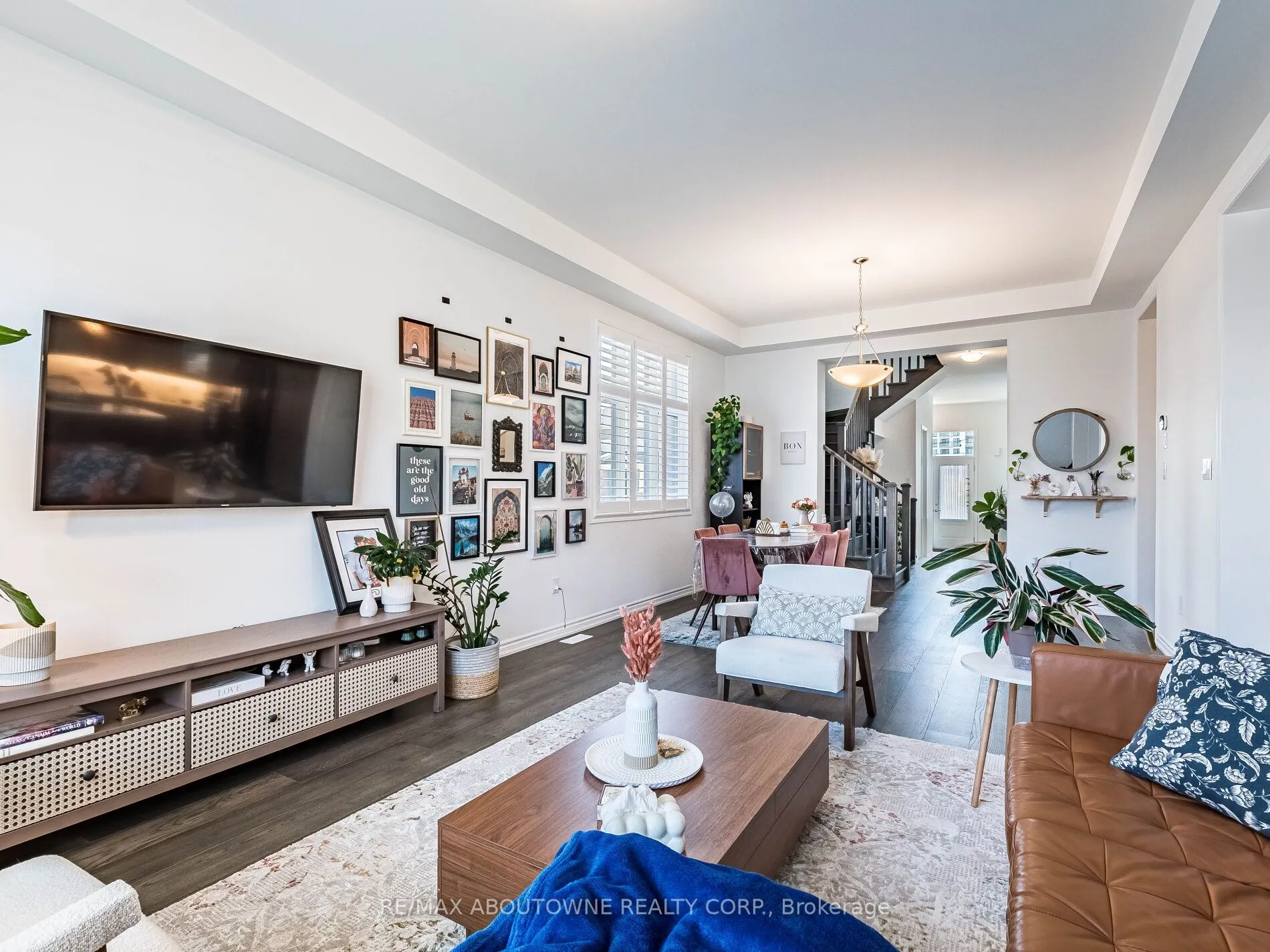 664 Aspen Terrace