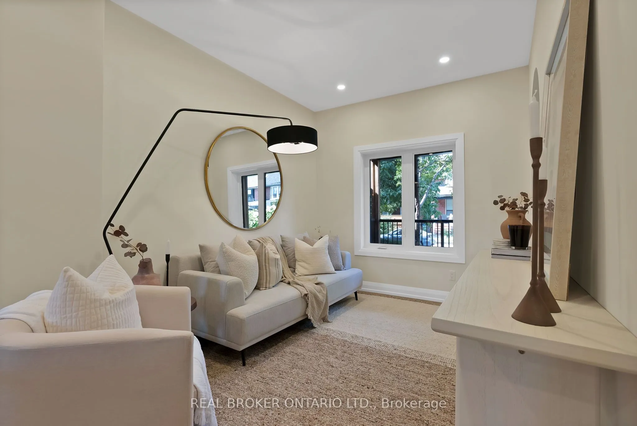 415 Concord Avenue