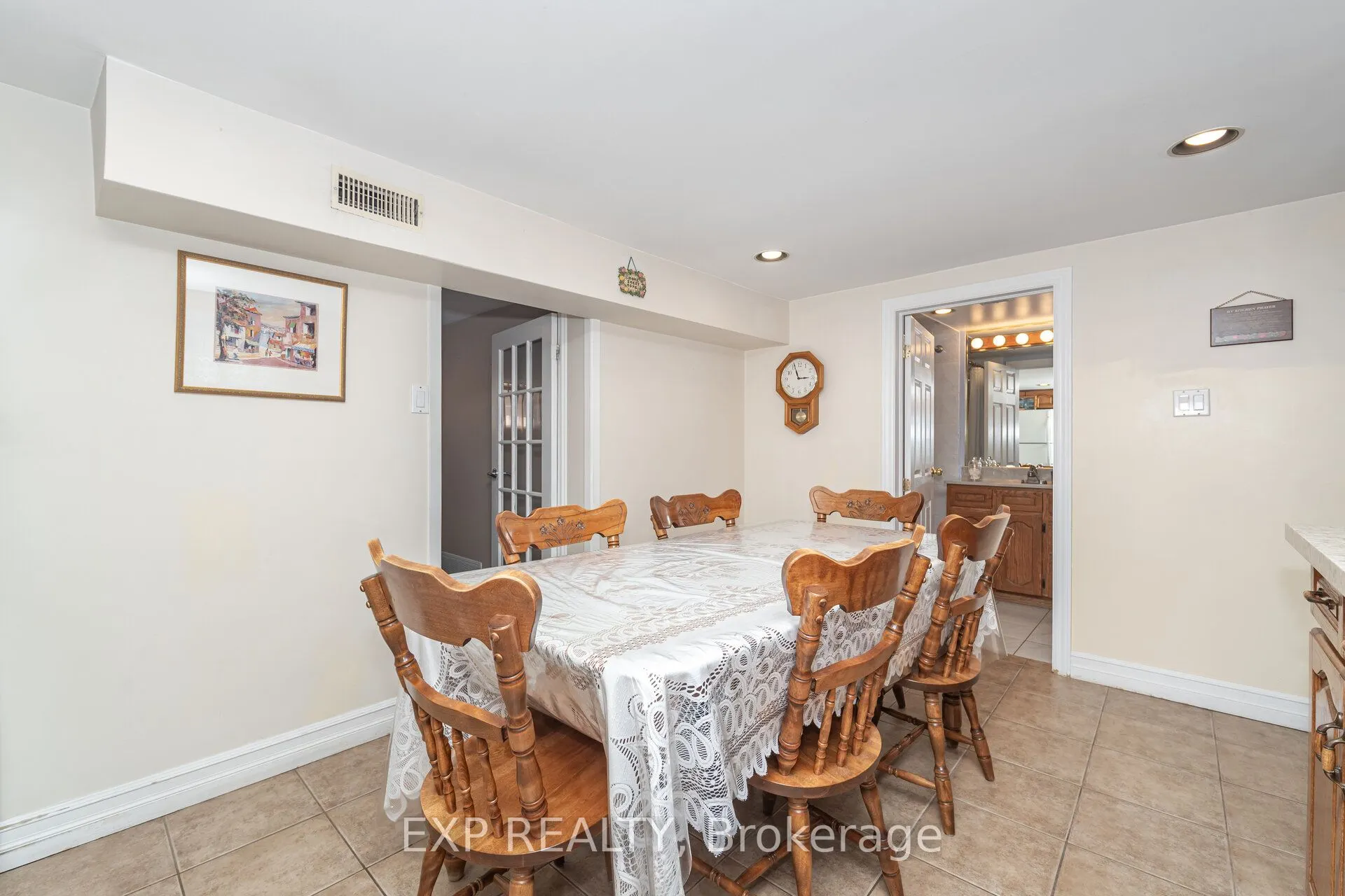 35 Clairton Crescent