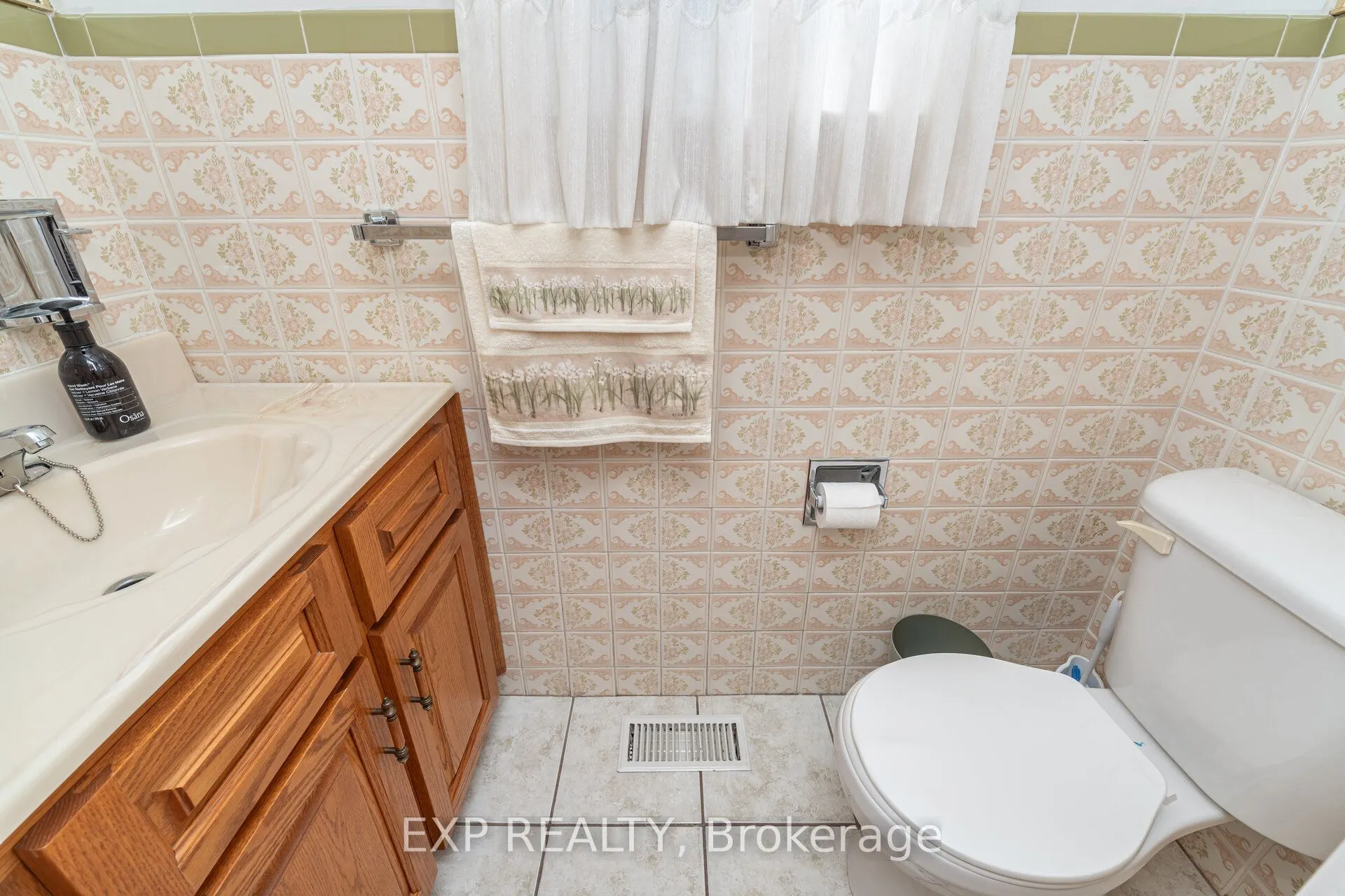 35 Clairton Crescent