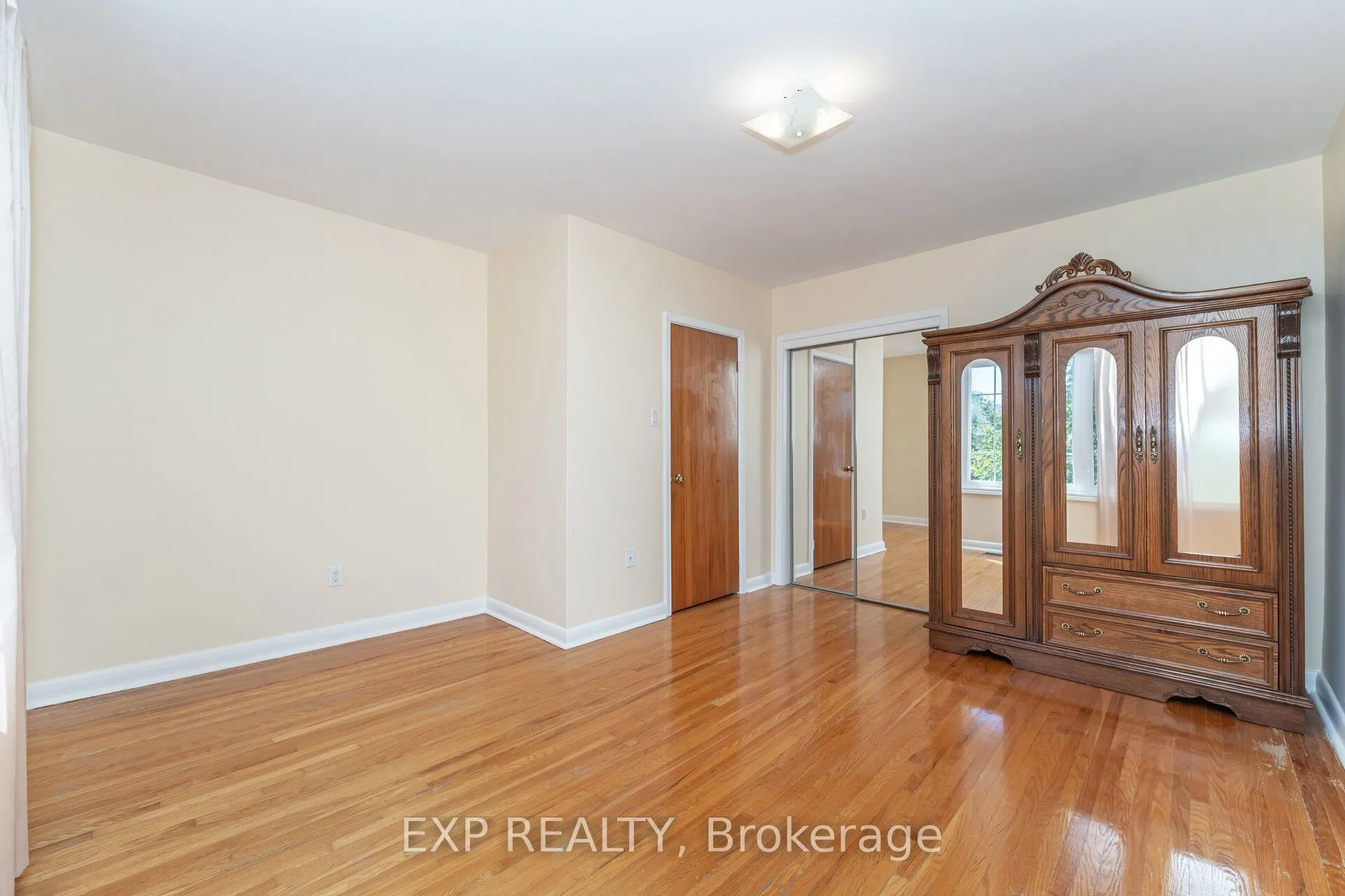 35 Clairton Crescent