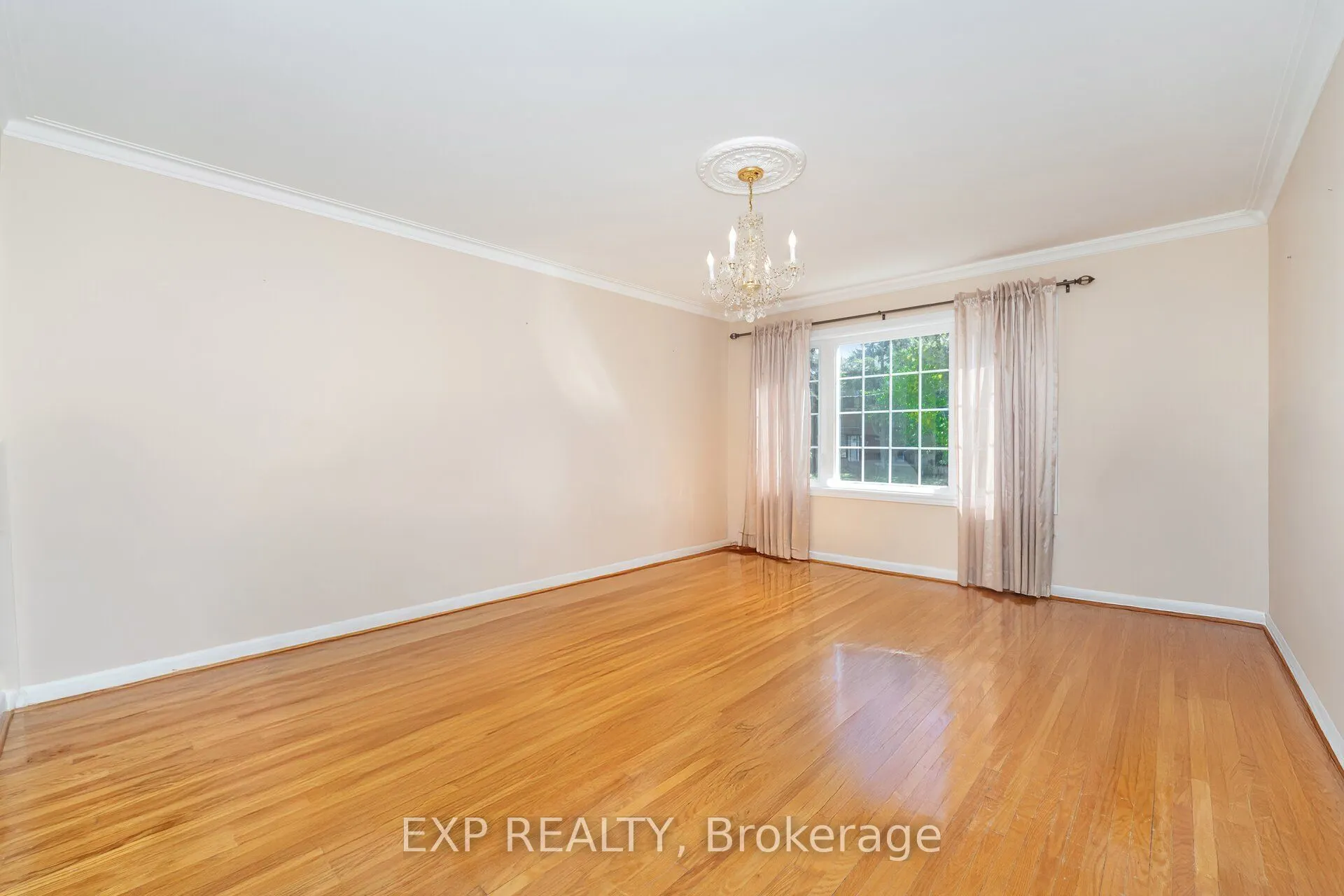 35 Clairton Crescent