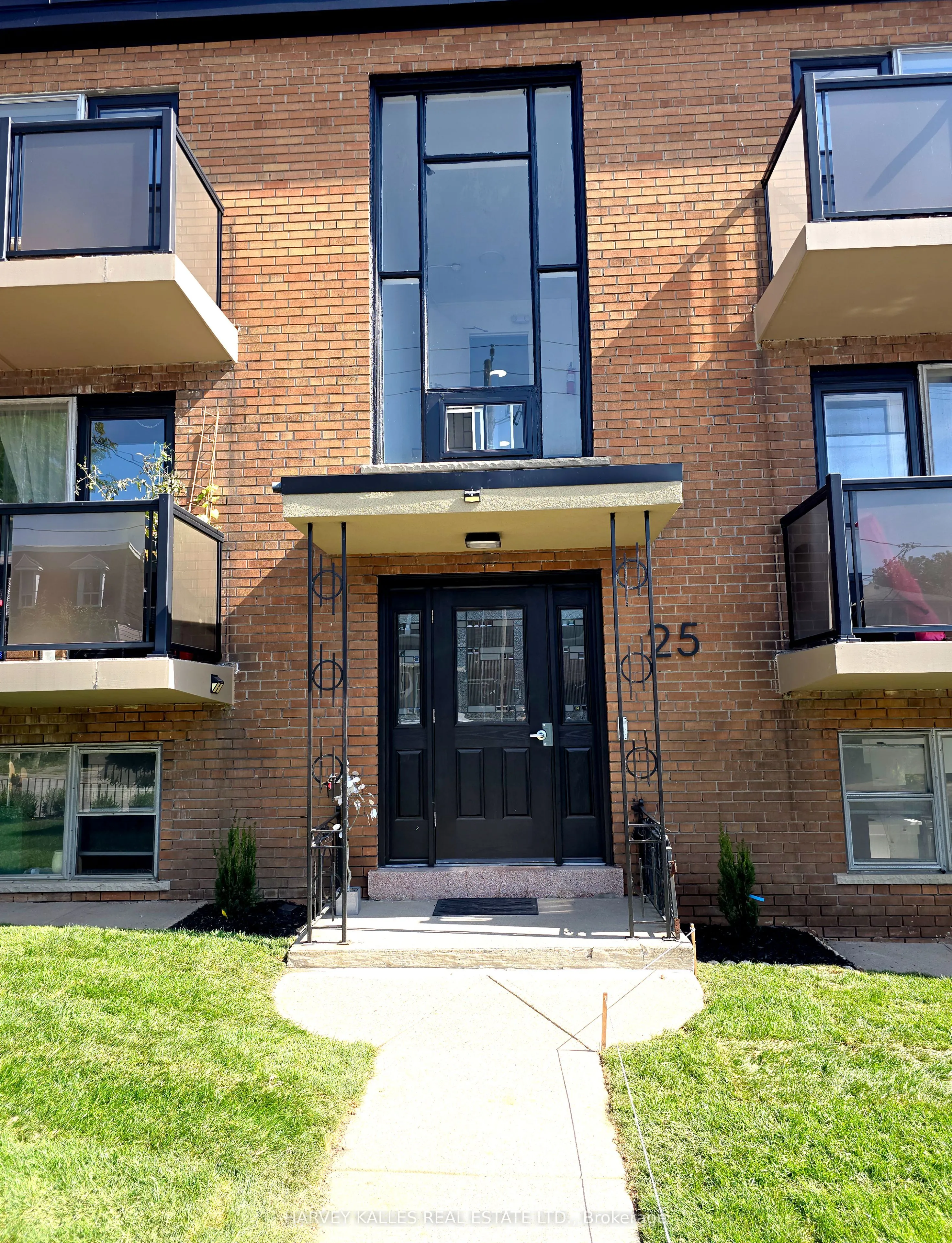 25 Windermere Avenue
