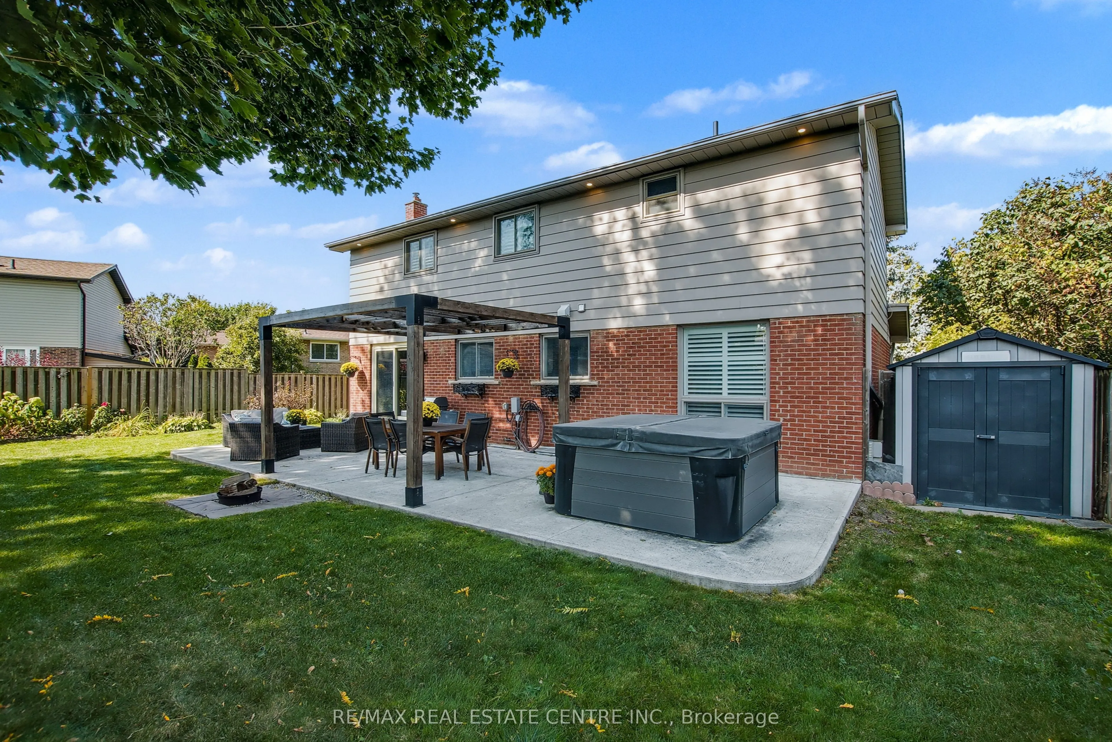 820 Hemlock Drive