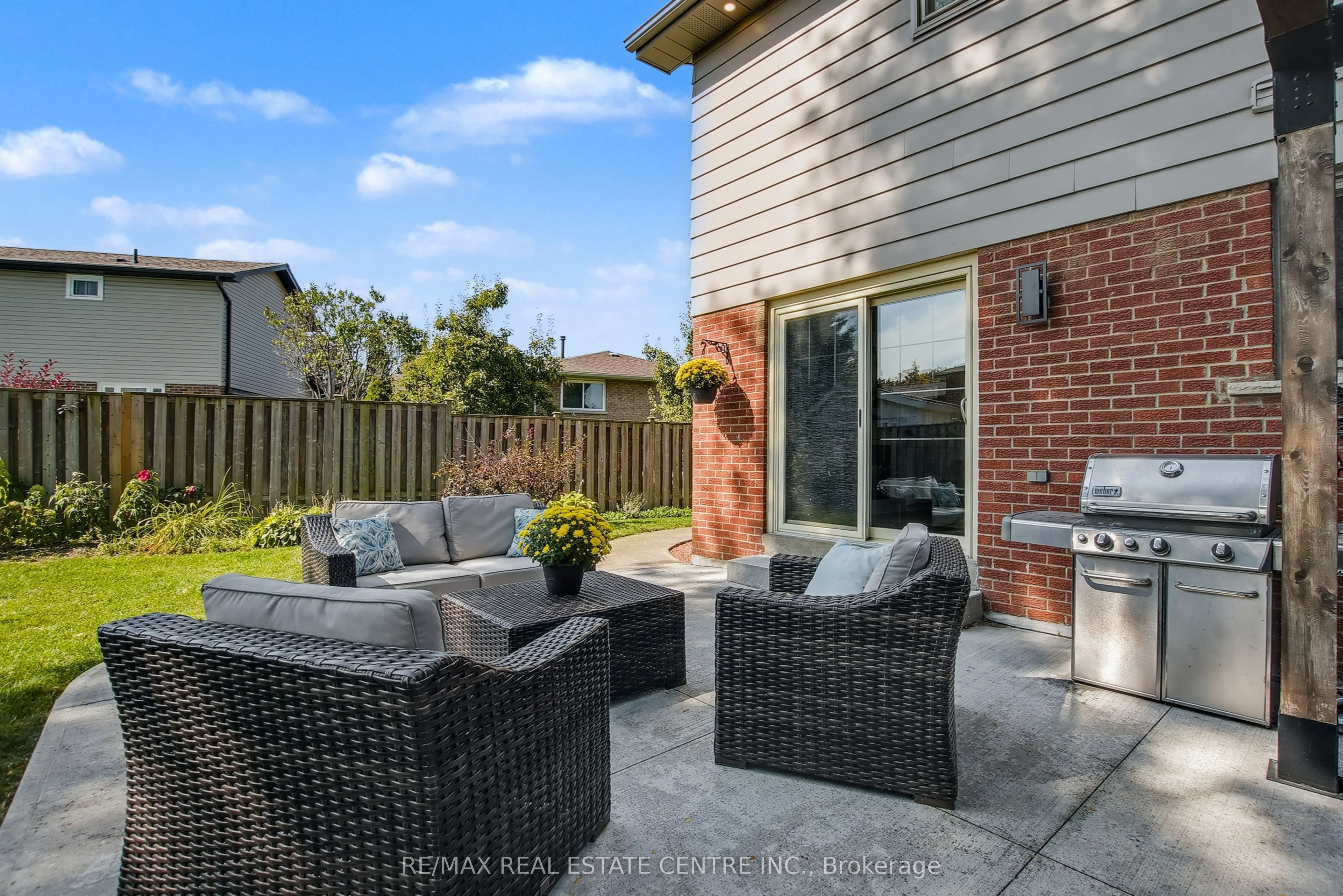 820 Hemlock Drive