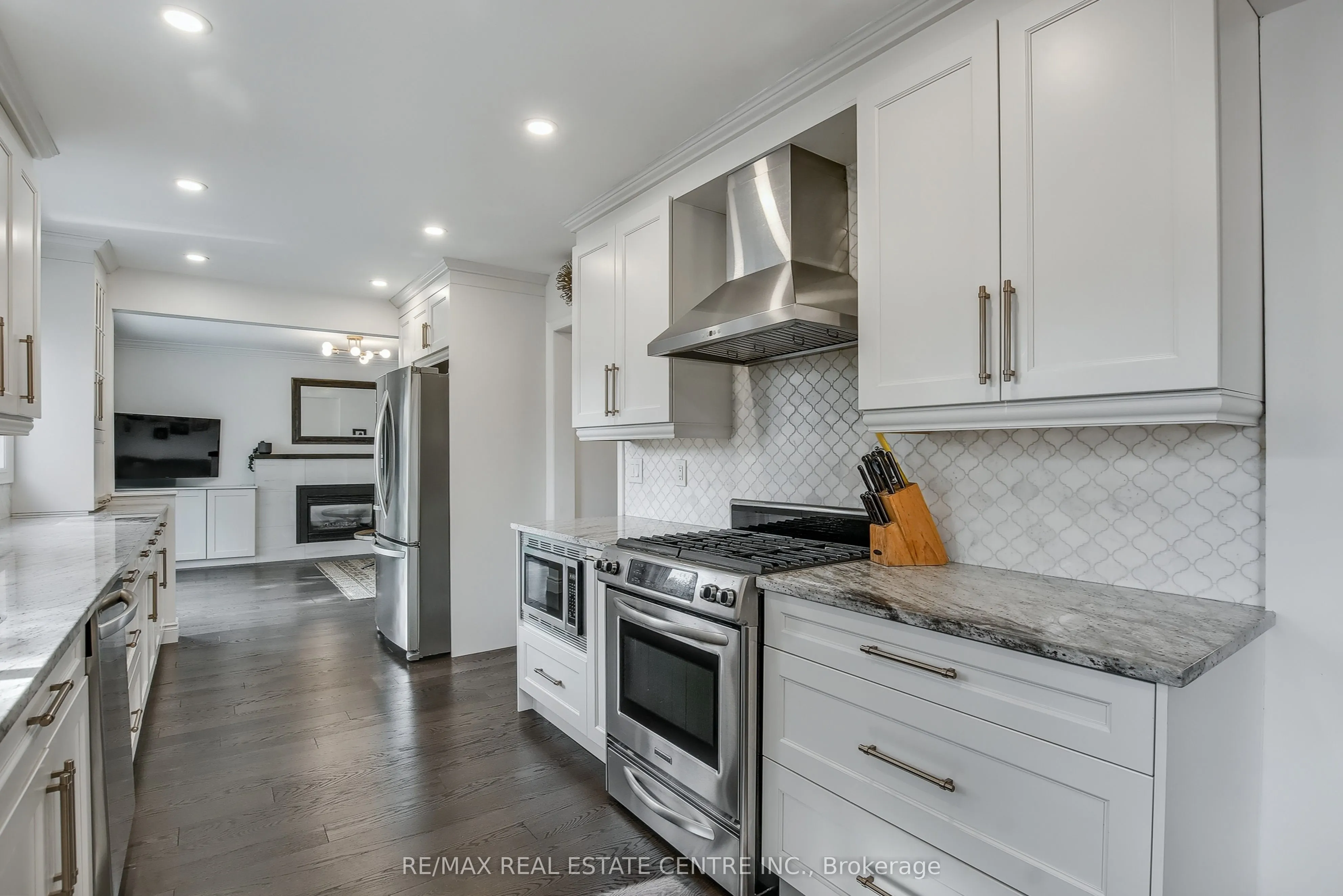 820 Hemlock Drive