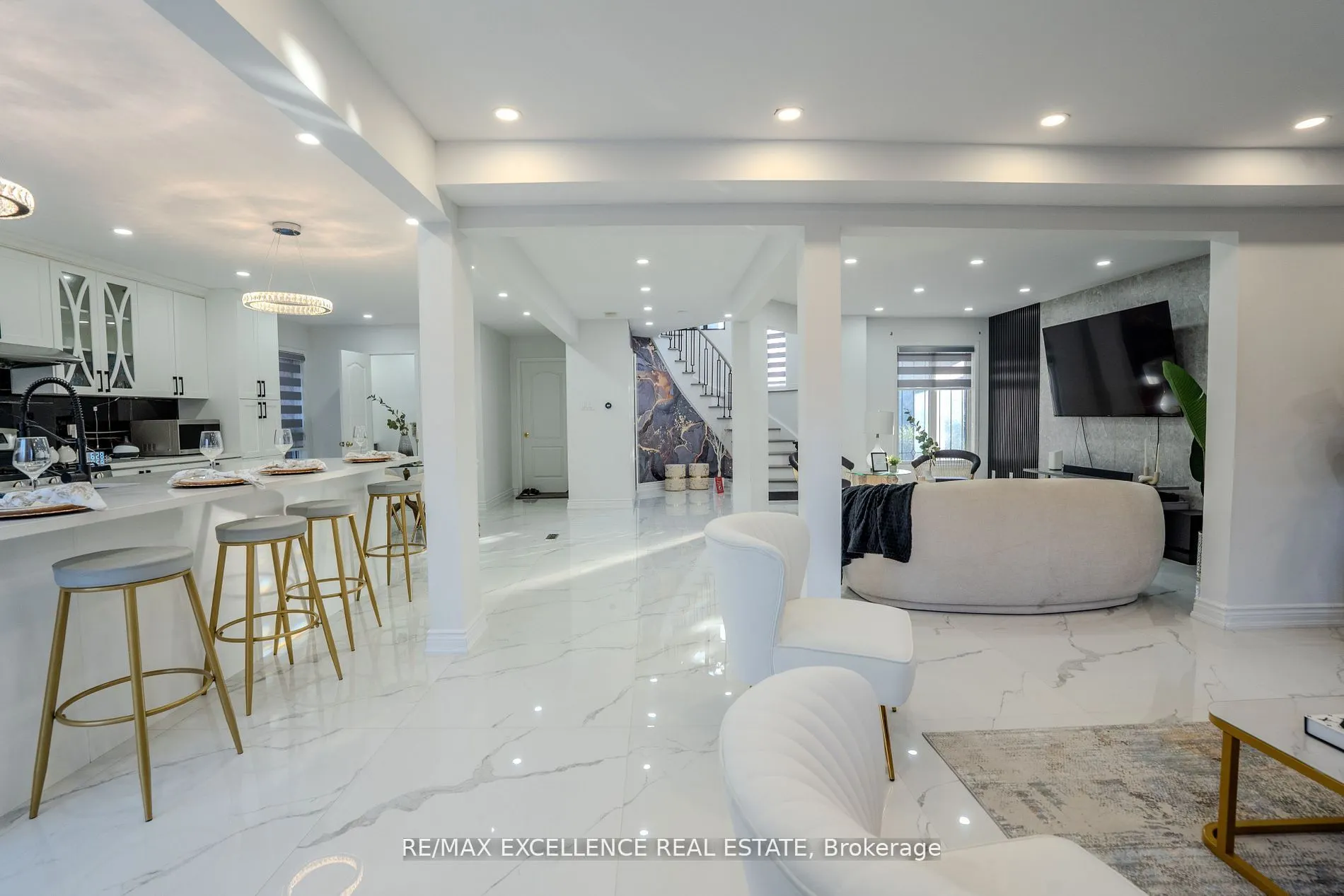 6839 Gracefield Drive