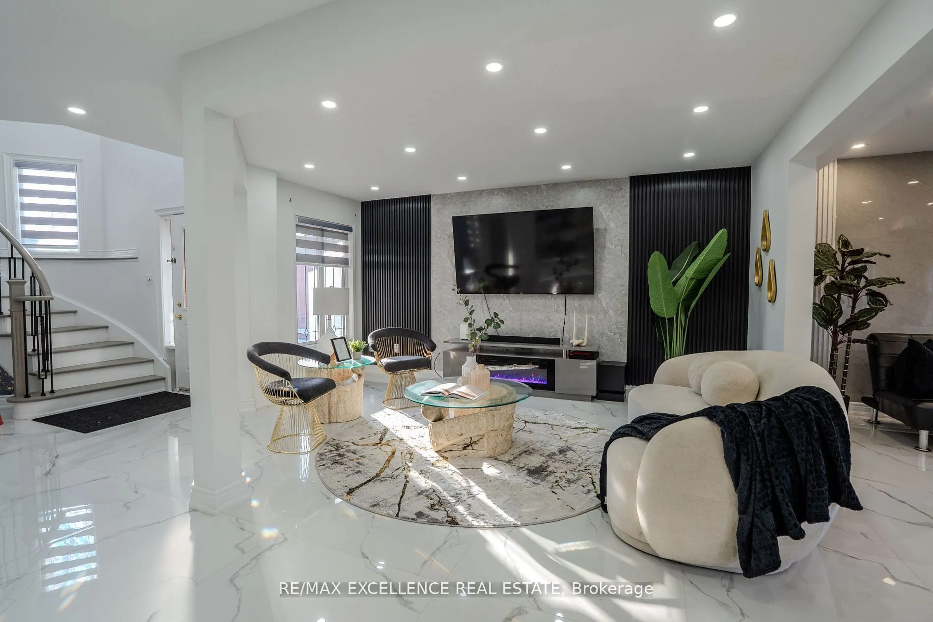 6839 Gracefield Drive