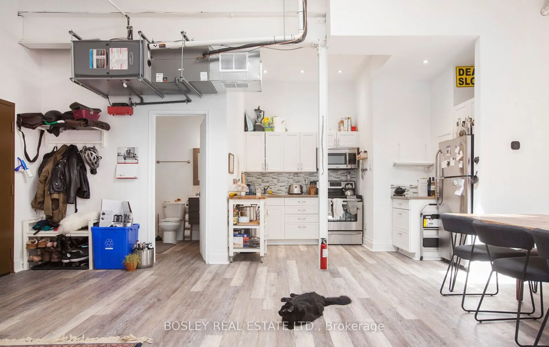 137 Roncesvalles Avenue, #202