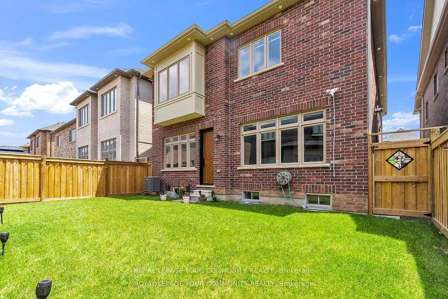 41 Marvin Avenue