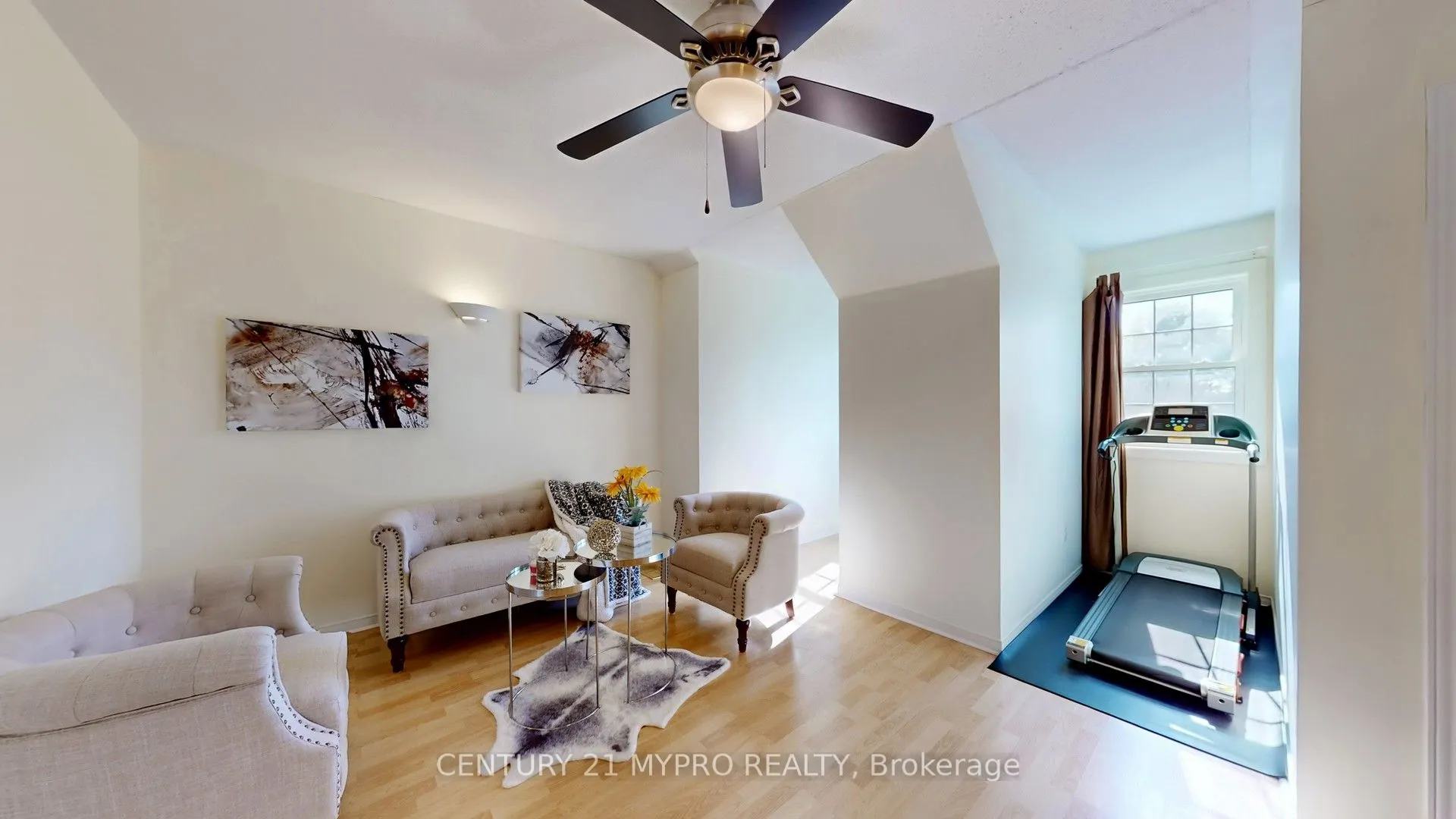 2244 Norfolk Drive