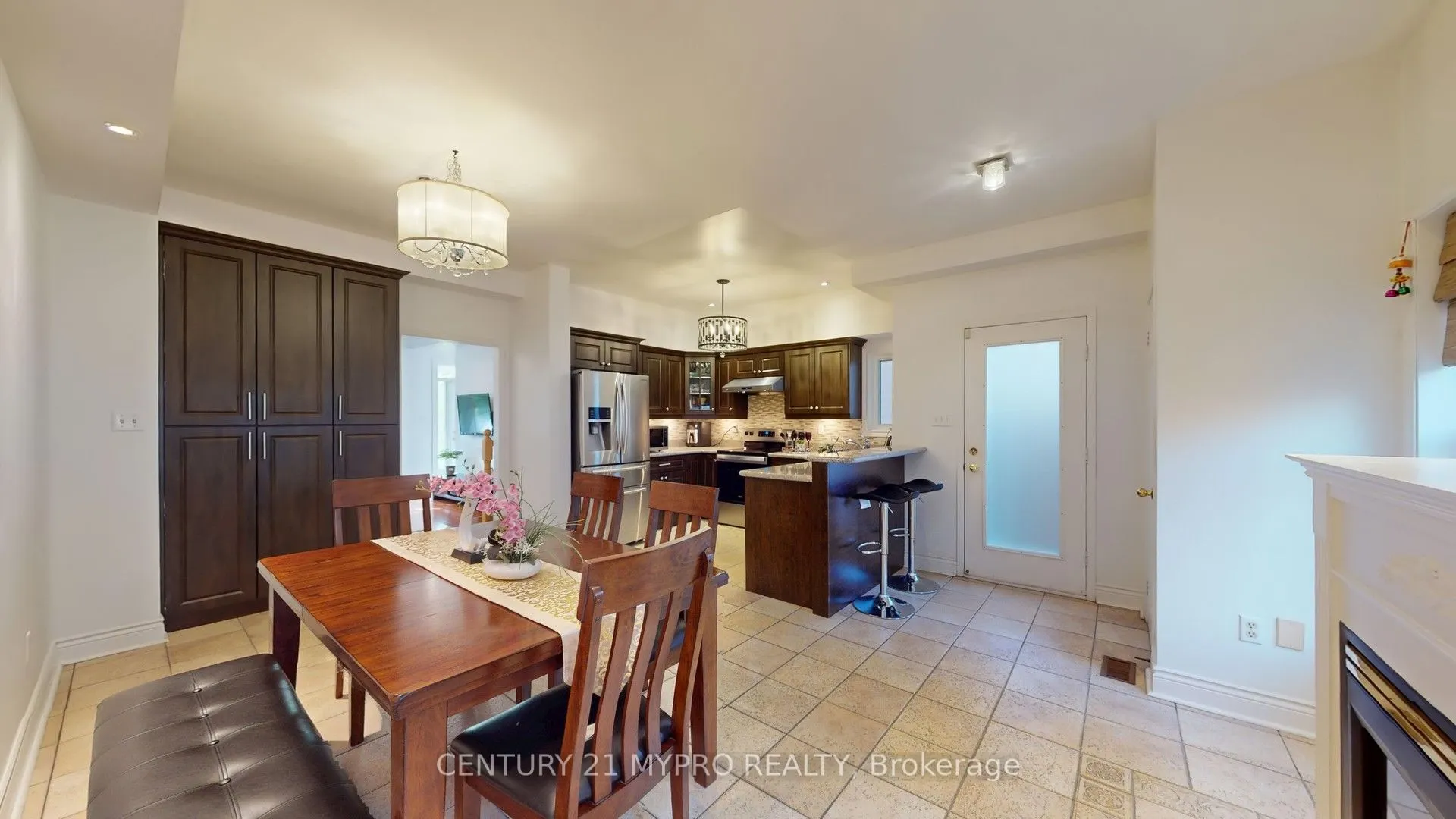2244 Norfolk Drive