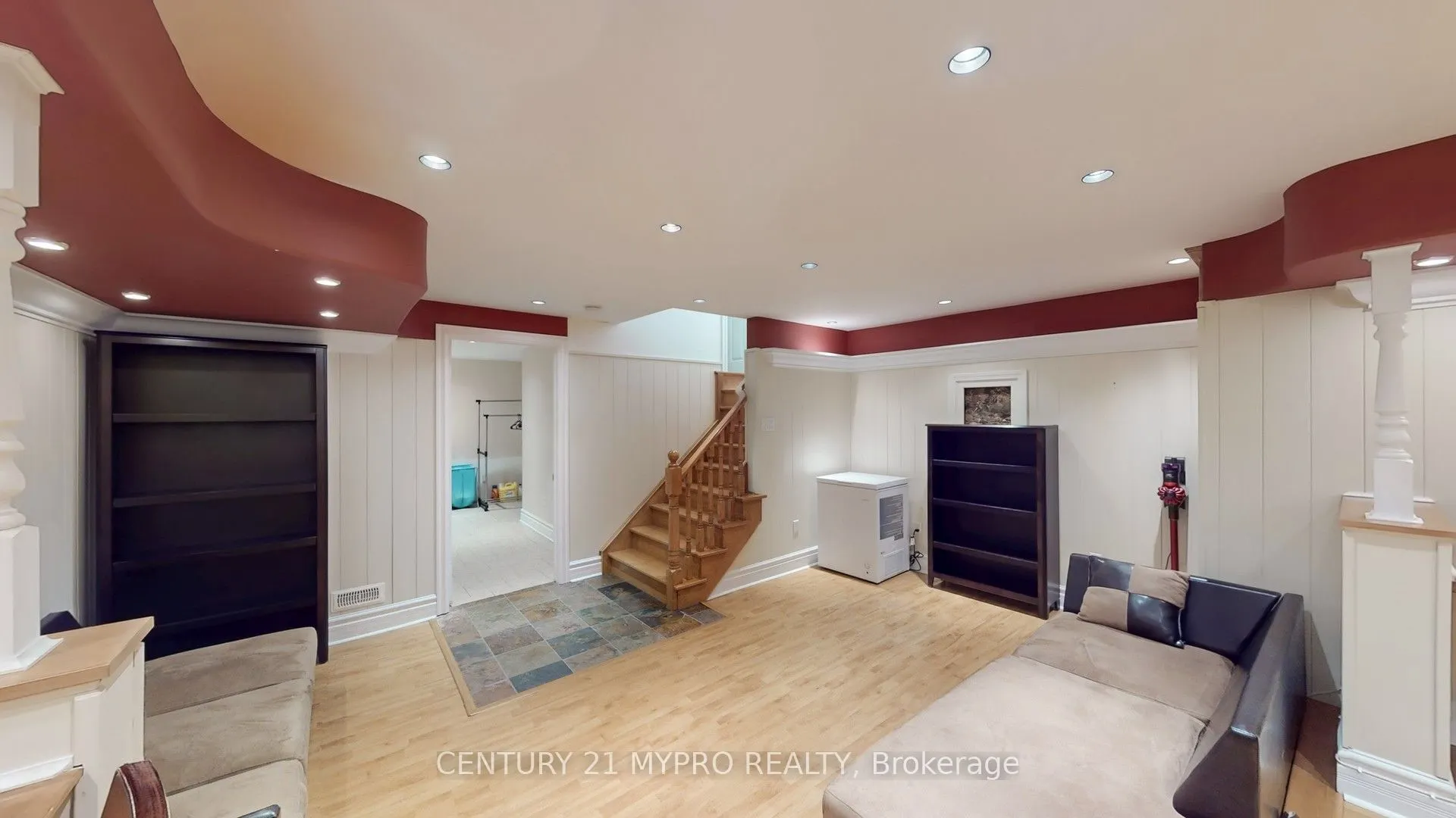 2244 Norfolk Drive