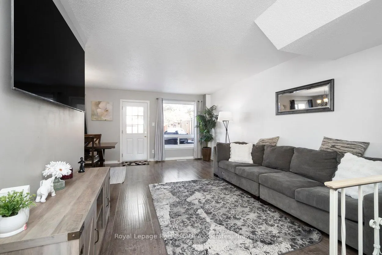 44 Village Court, #22
