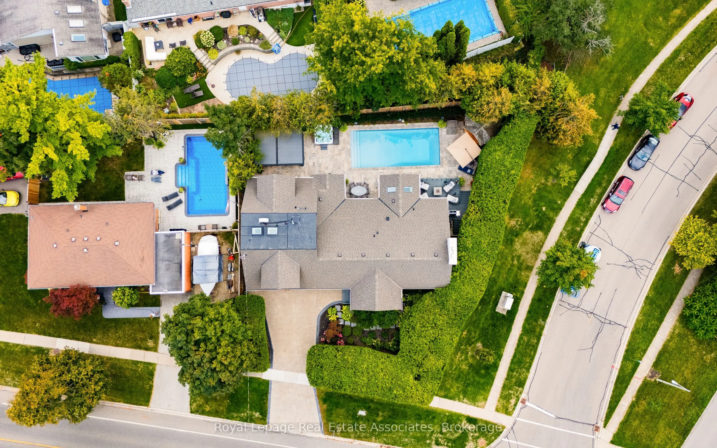 96 Delrex Boulevard